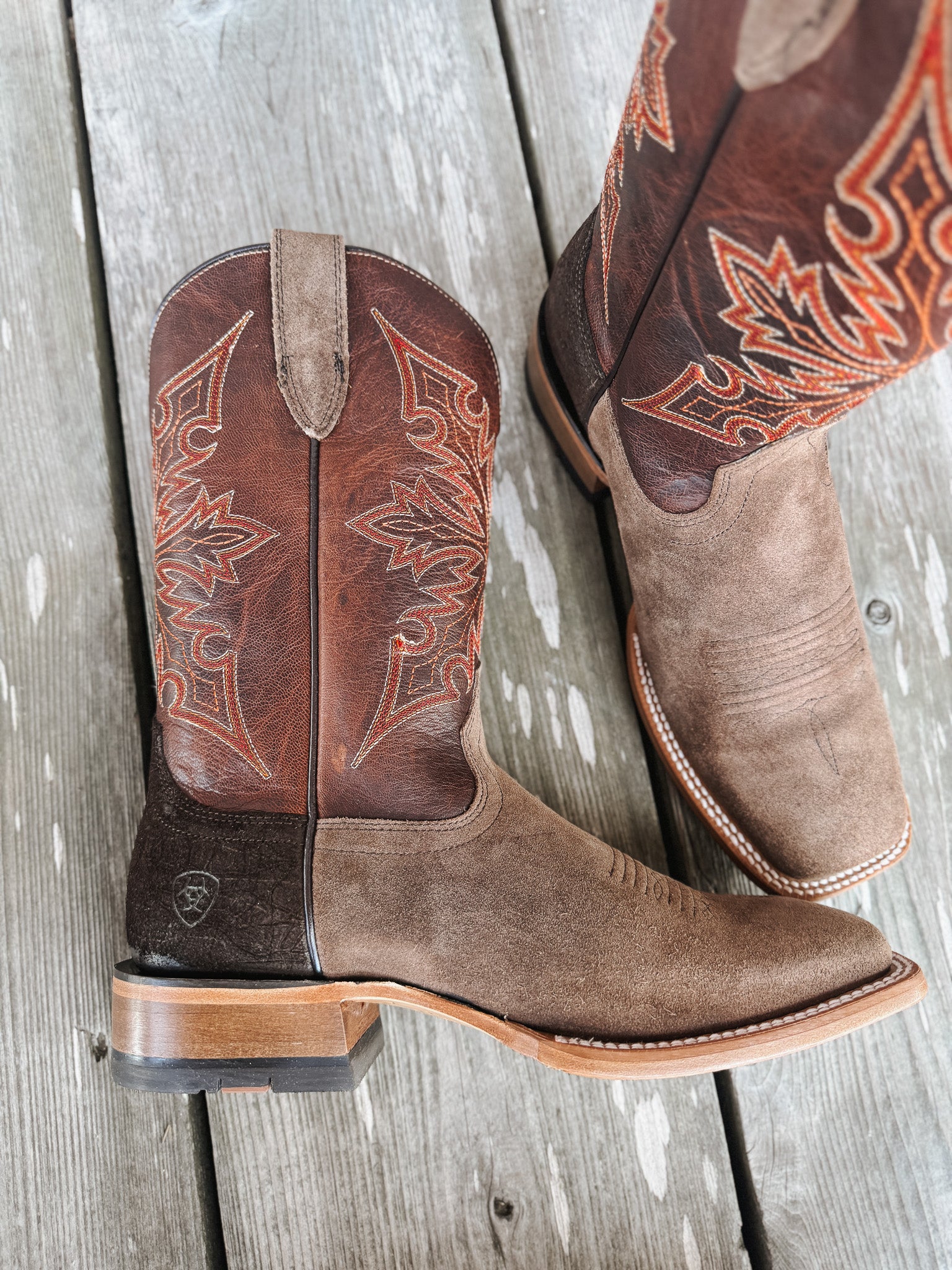 Men's Ariat Circuit Gritty Wide Square Toe Cowboy Boots