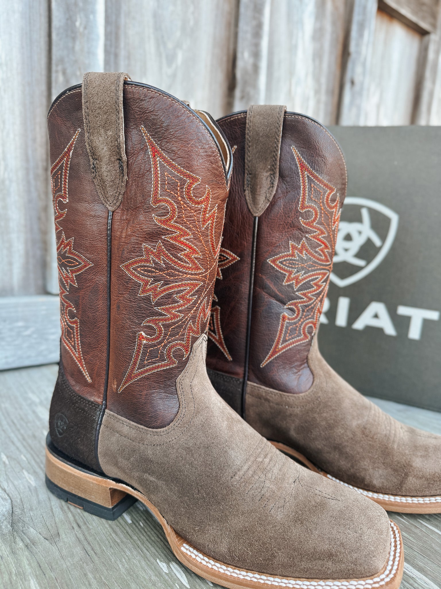 Men's Ariat Circuit Gritty Wide Square Toe Cowboy Boots