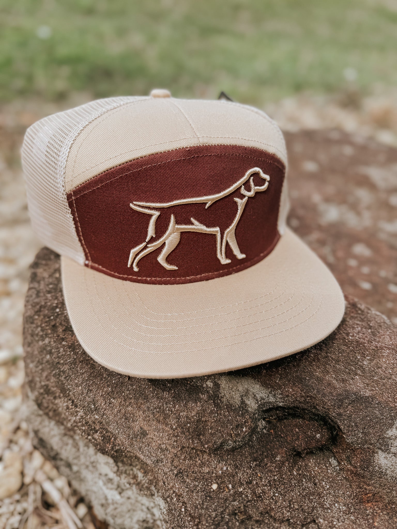Fieldstone 7 Panel Dog Cap