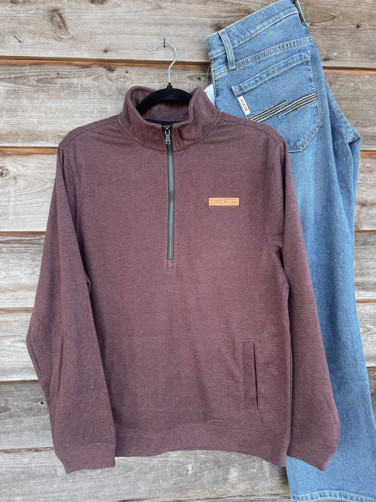 Cinch | Men's 1/2 Zip Logo Twill Pullover in Purple