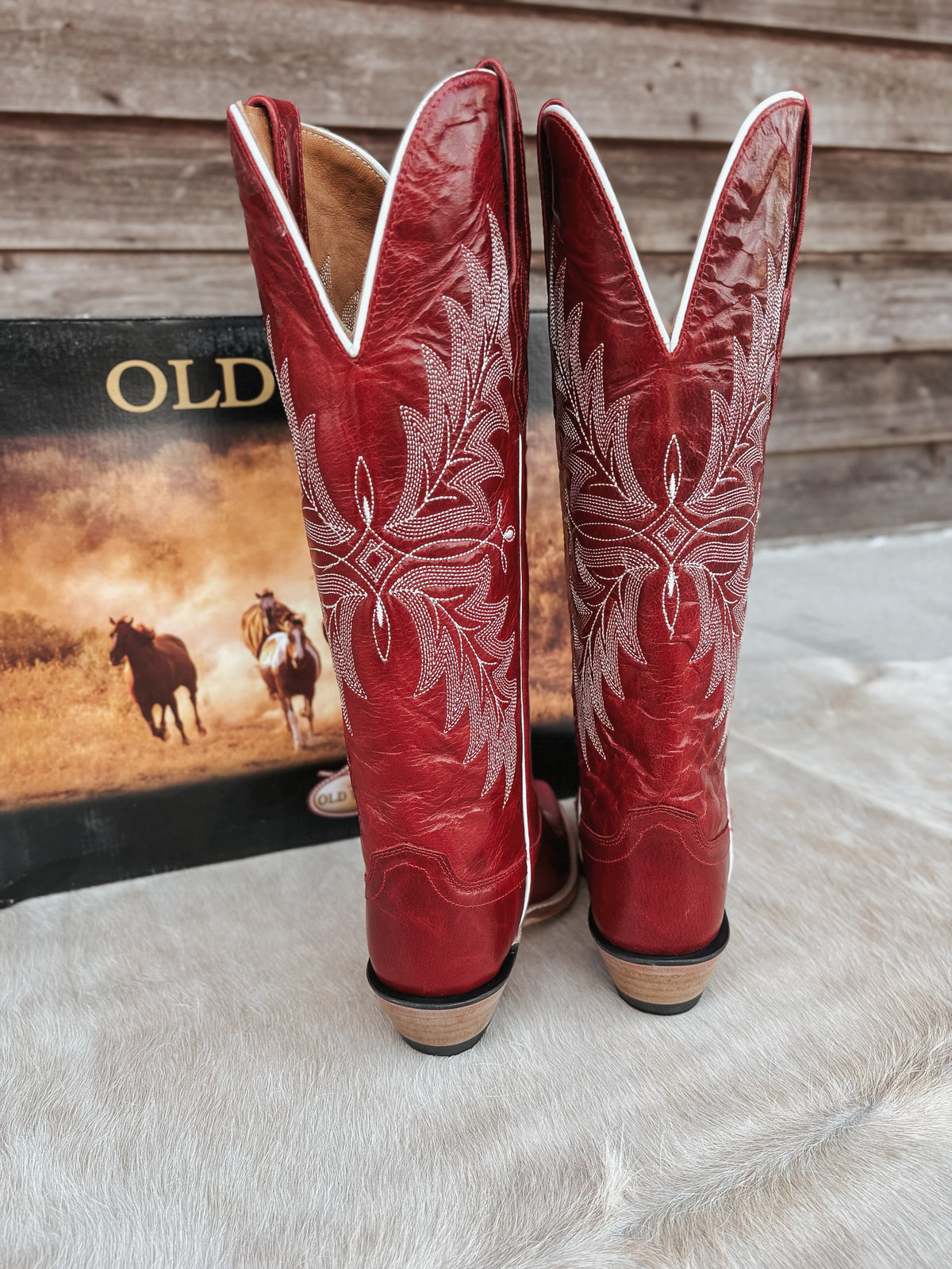 Old West | Women's Tall Snip Toe Western Boots - Red
