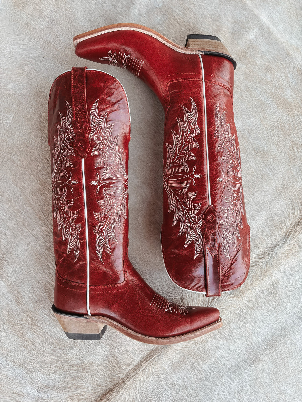 Old West | Women's Tall Snip Toe Western Boots - Red