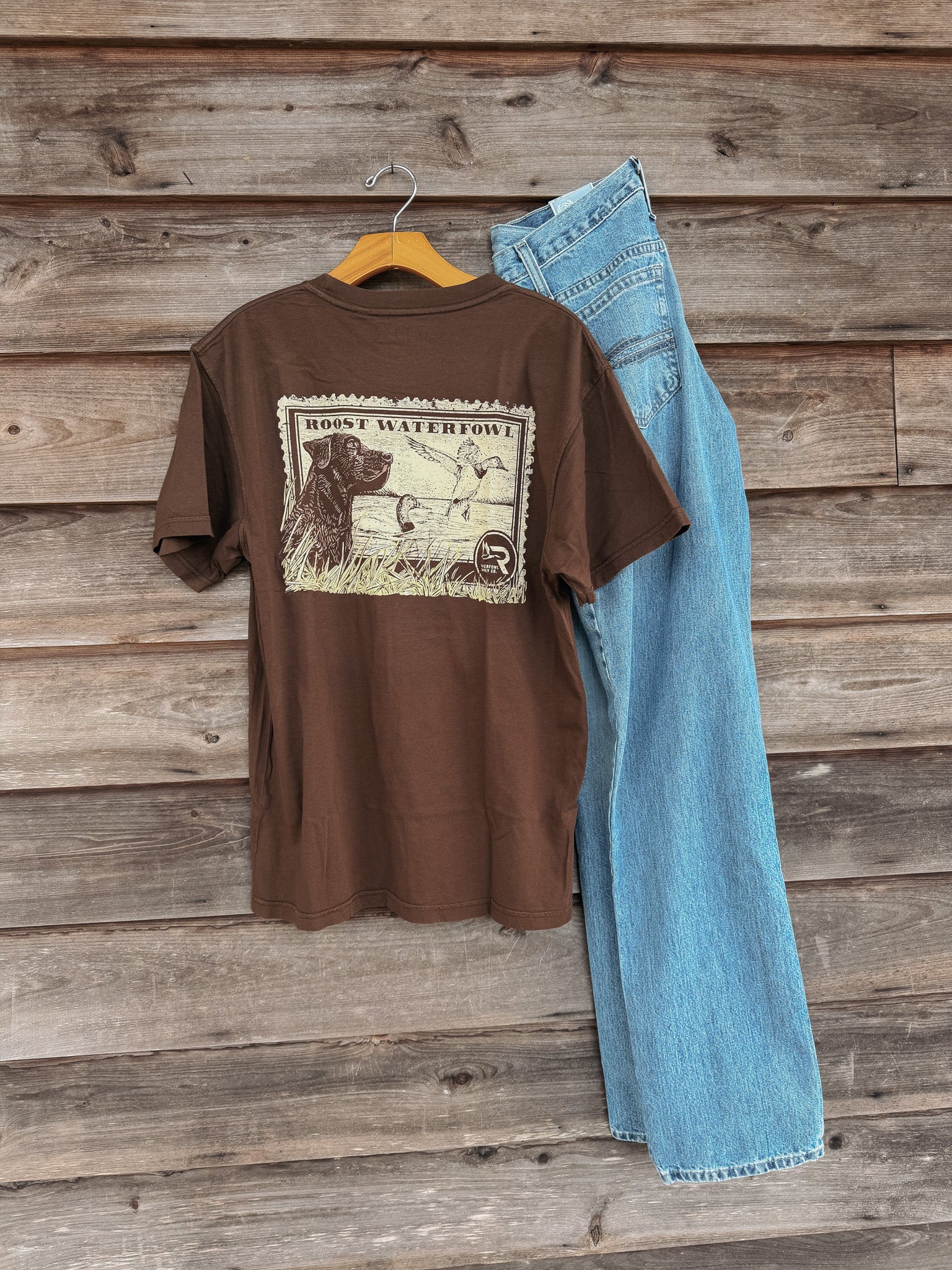 Roost Brown Lab Stamp T-Shirt