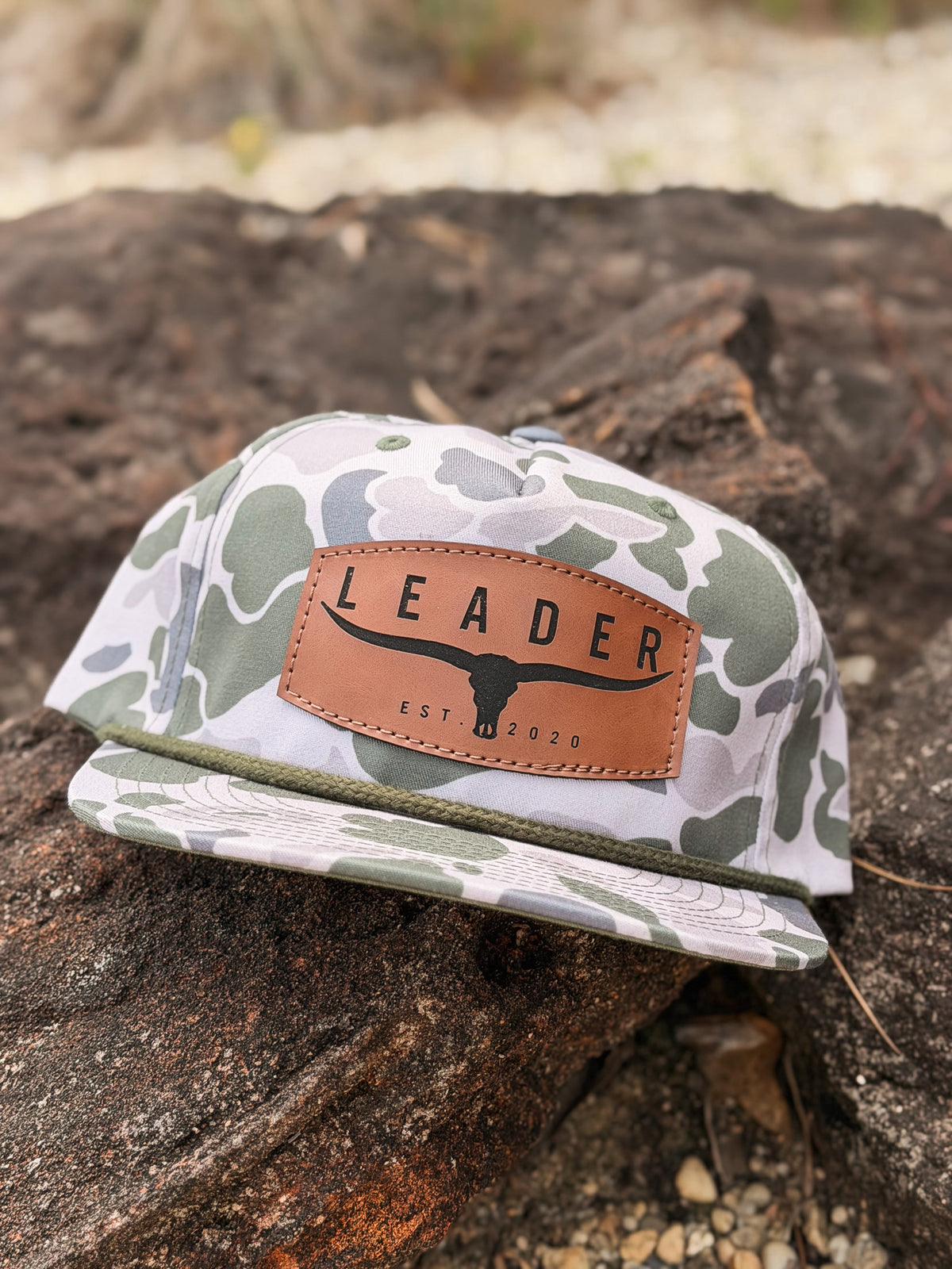 Leader Snapback Cap in Green Old School Camo