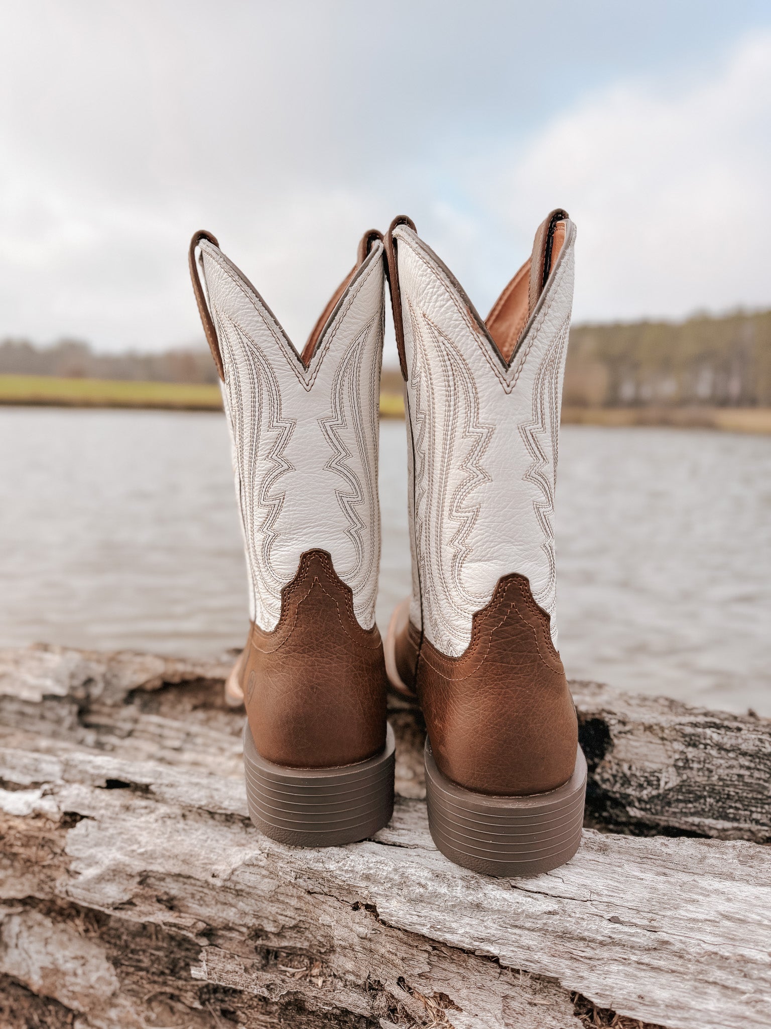 Ariat Men's Sport Big Country Wide Square Toe Cowboy Boot