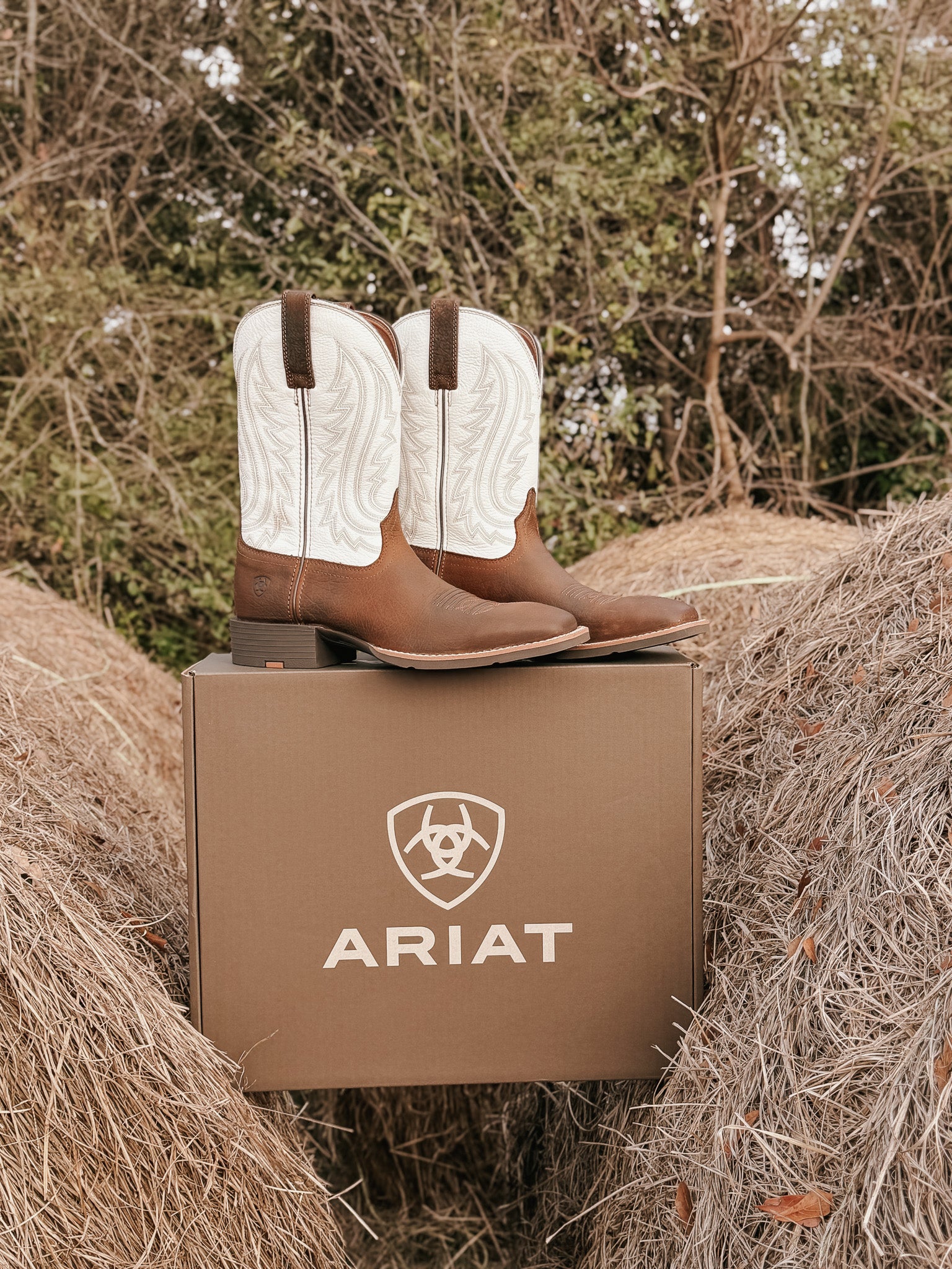 Ariat Men's Sport Big Country Wide Square Toe Cowboy Boot