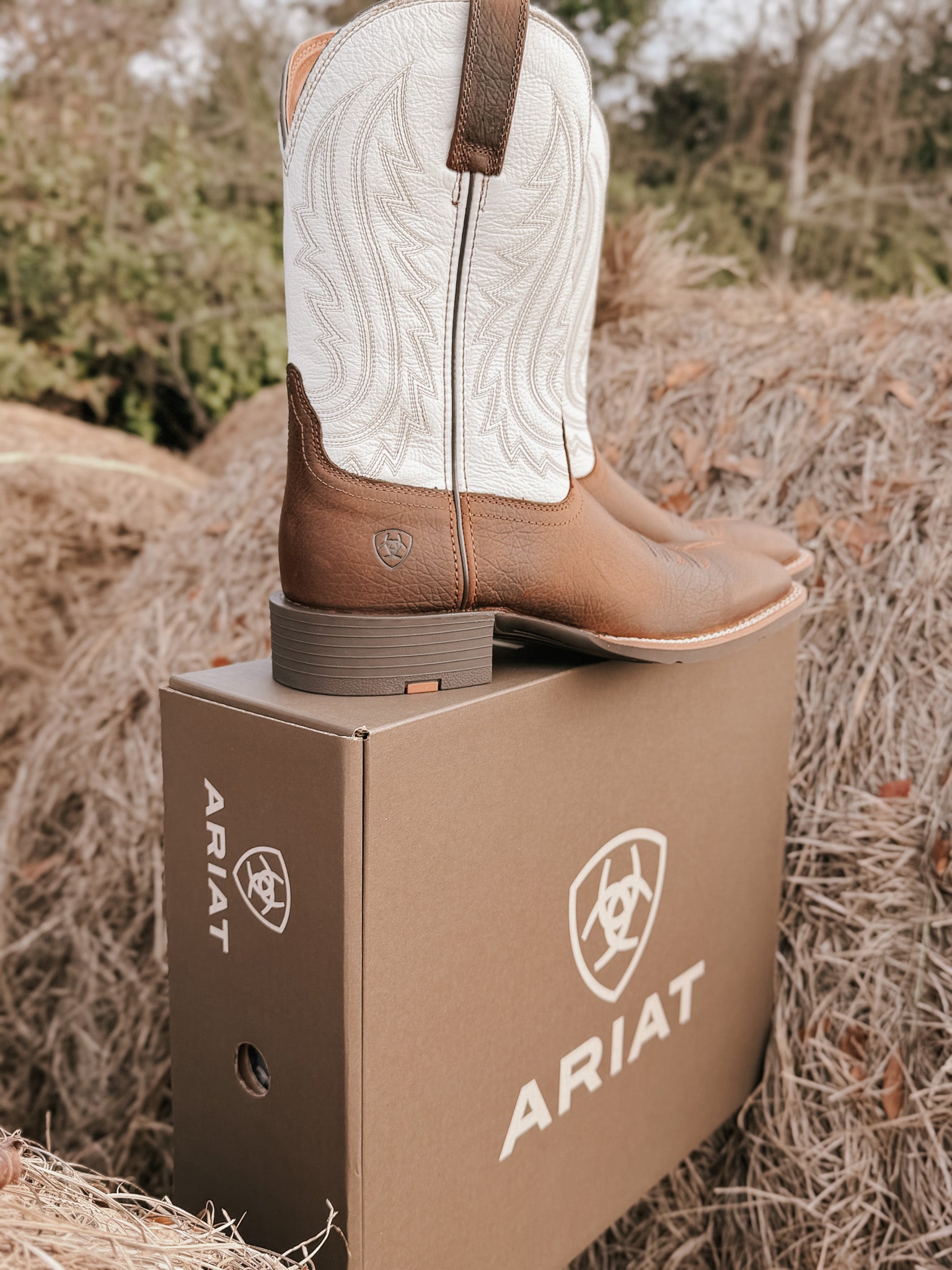 Ariat Men's Sport Big Country Wide Square Toe Cowboy Boot