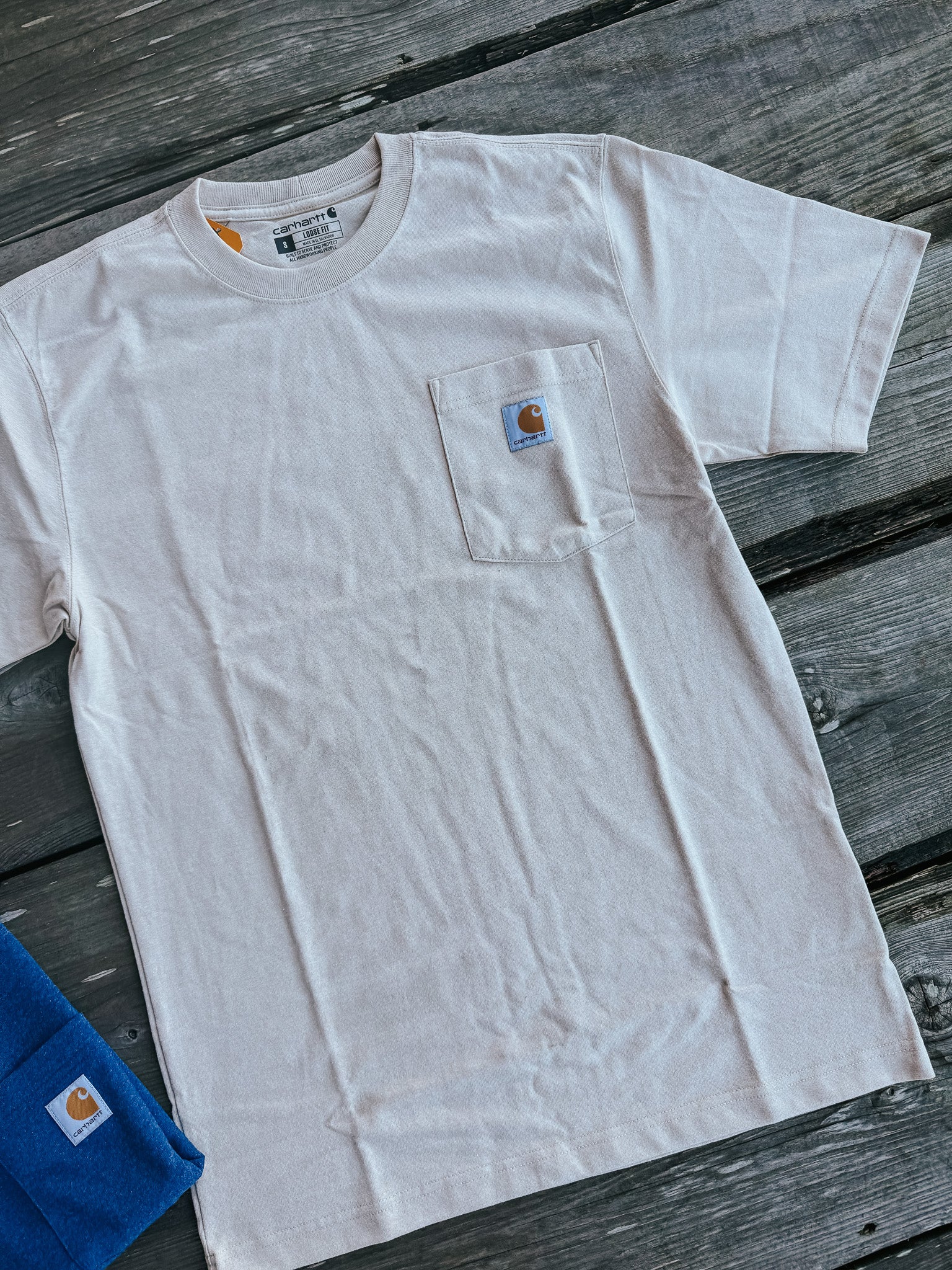 Men's Carhartt Loose Fit Heavyweight Short-Sleeve Pocket T-Shirt in Beach Heather