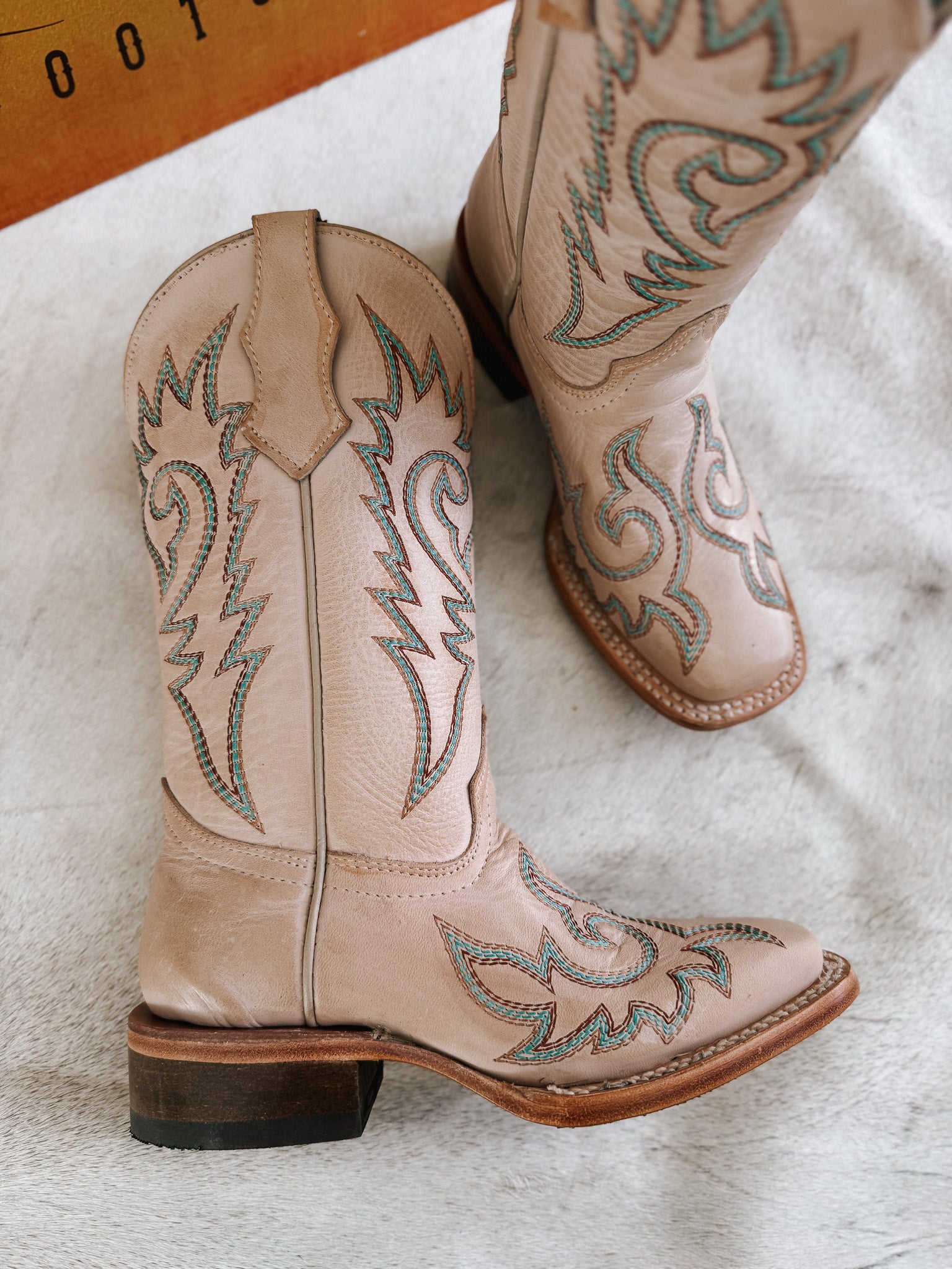 Youth Corral Flame Embroidered Bone White Boots