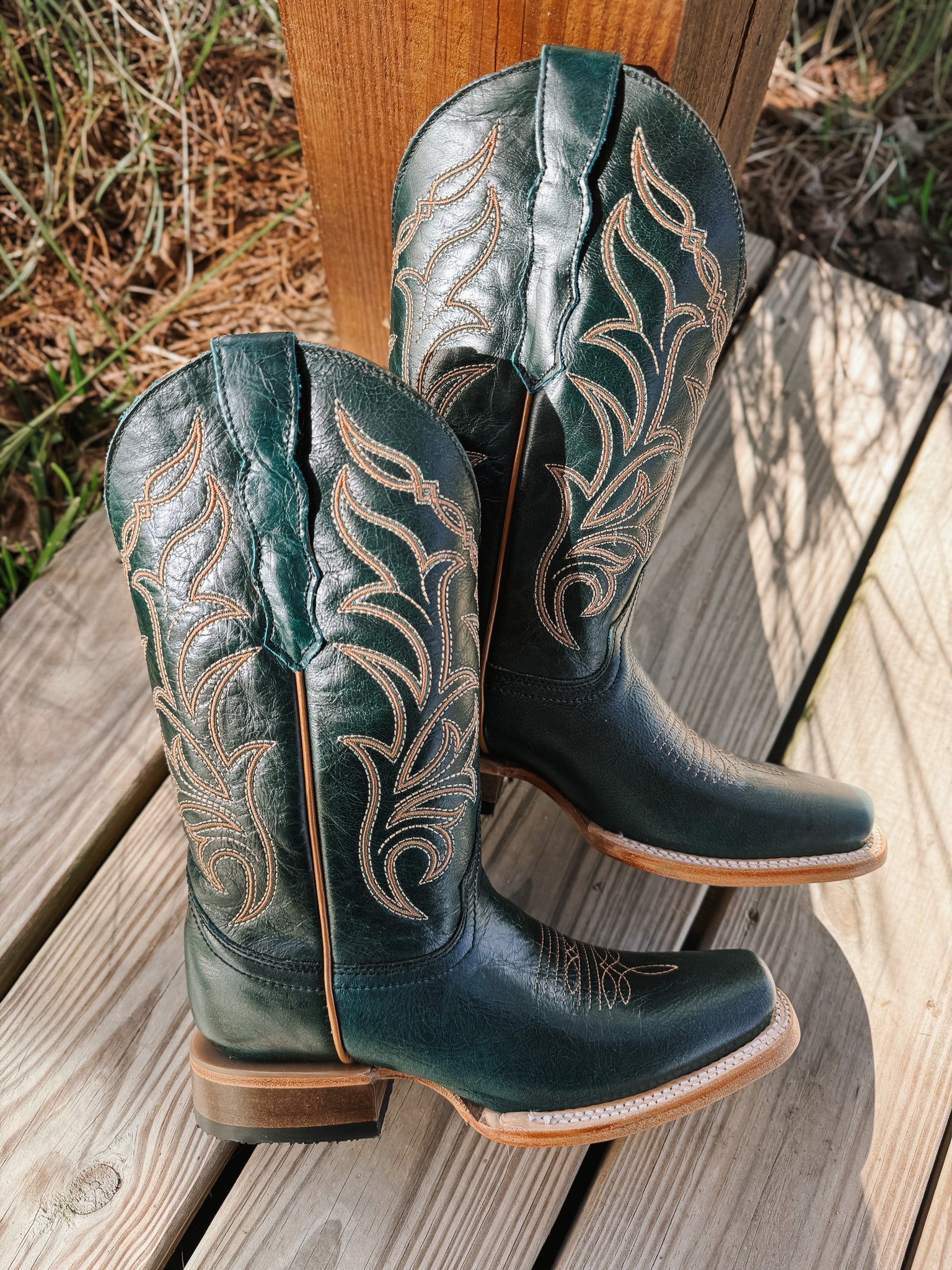 Women's Circle G Embroidery Boots