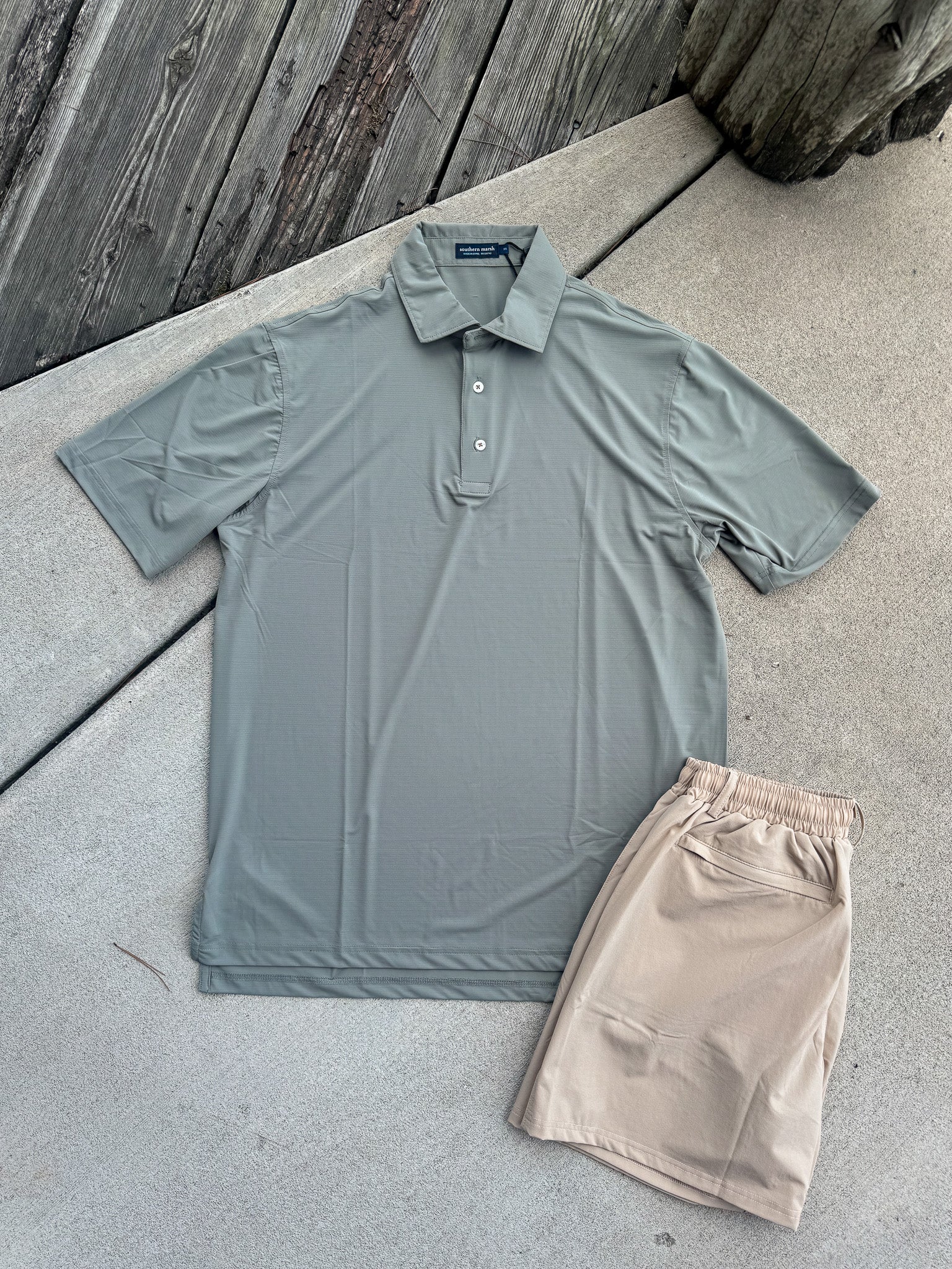 Men's Southern Marsh Brownhills Performance Polo in Stonewall Olive