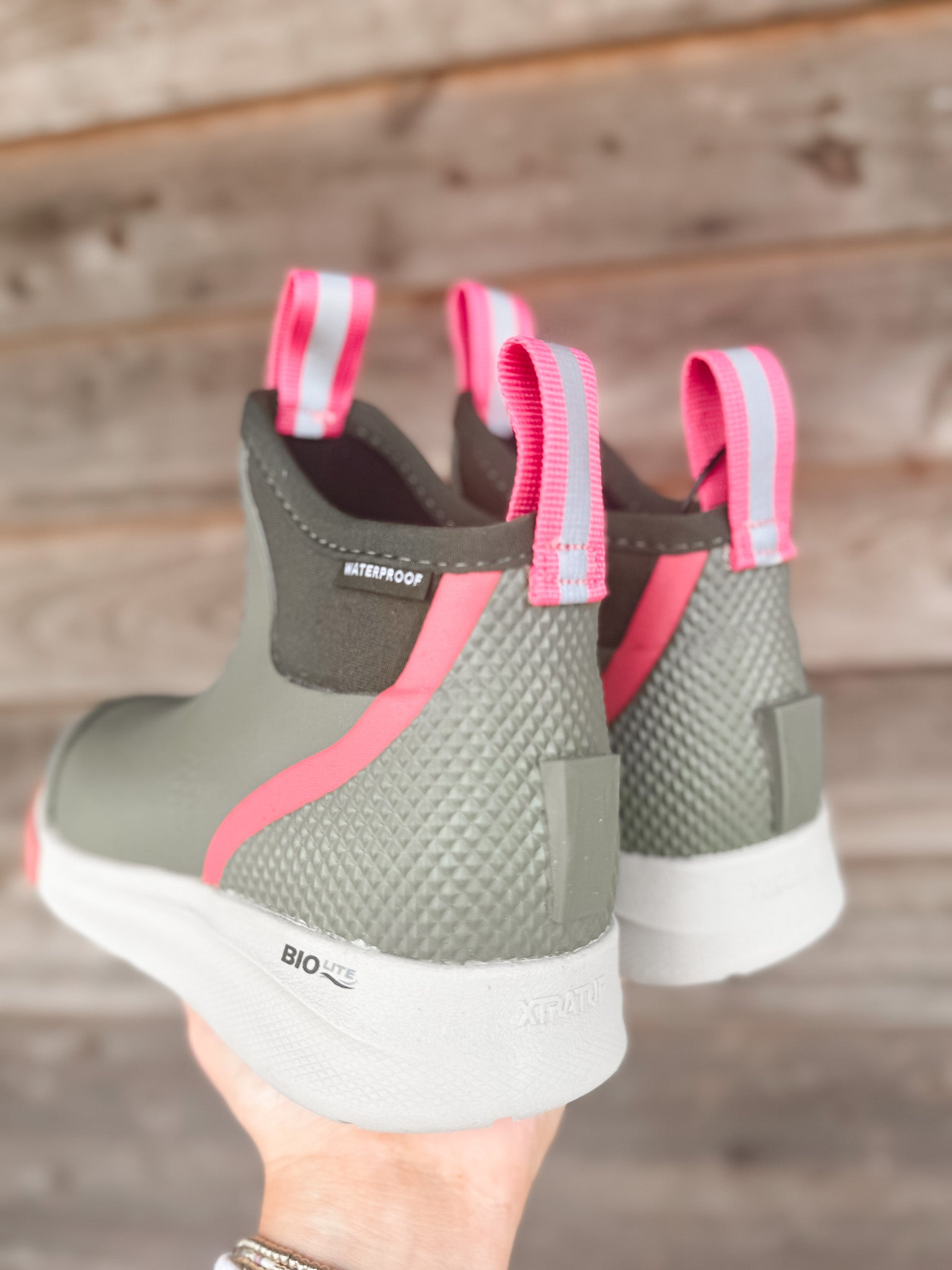 XTRATUF WOMEN'S 6 IN ANKLE DECK BOOT SPORT – Boot Country