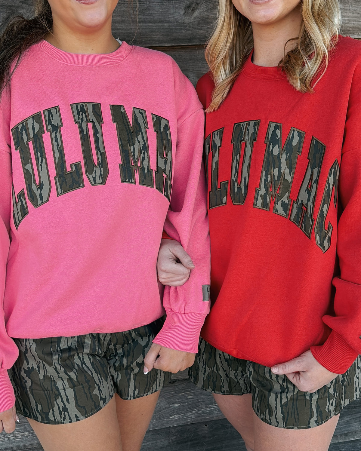 Lulu Mac | Mossy Oak Sweatshirt in Red