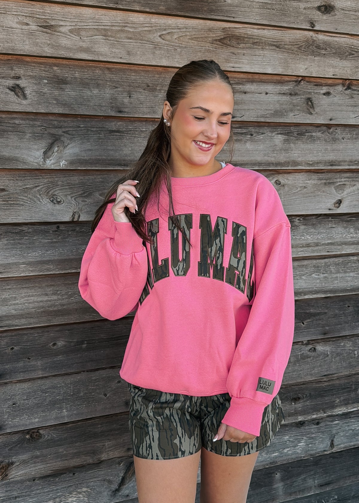 Lulu Mac | Mossy Oak Sweatshirt in Bubblegum Pink