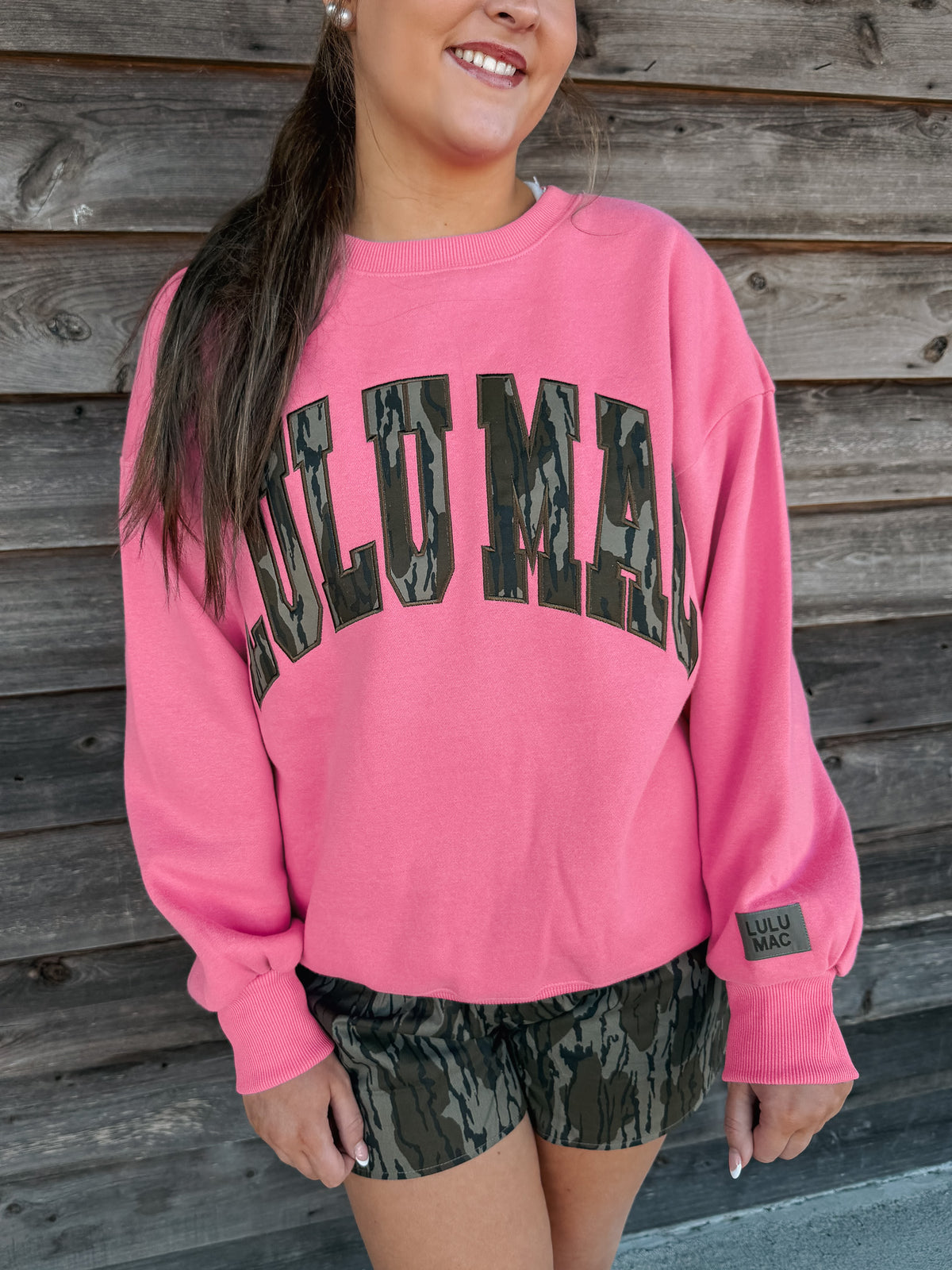 Lulu Mac | Mossy Oak Sweatshirt in Bubblegum Pink