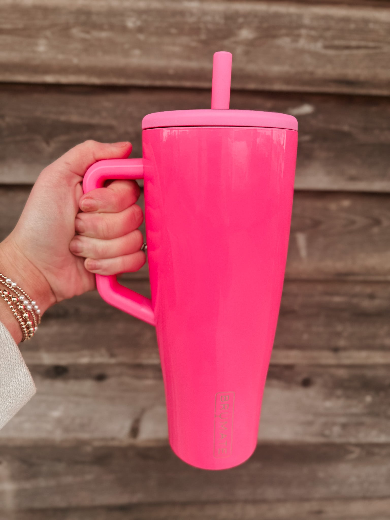 Brumate Era 40 Oz Neon Pink