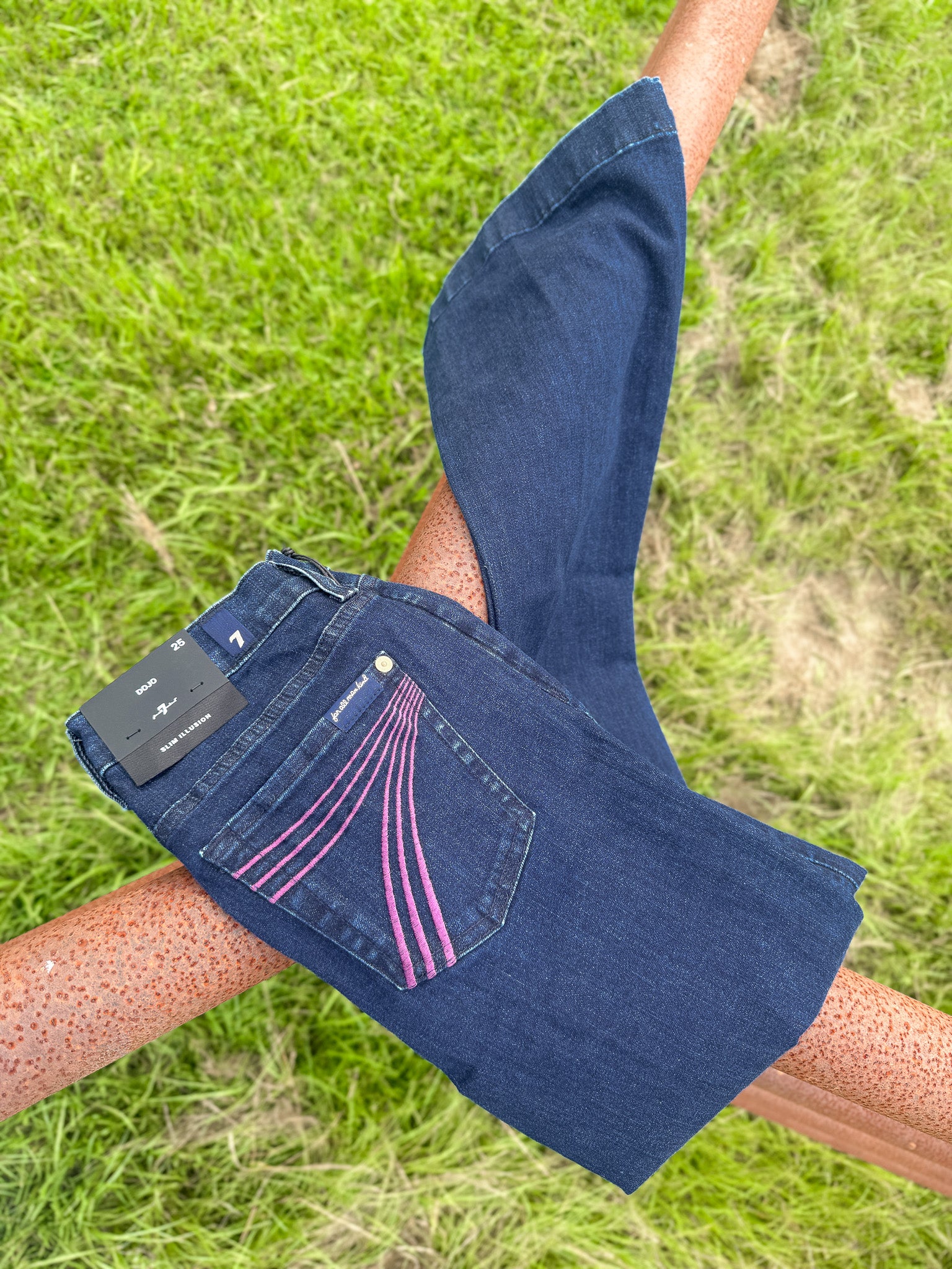 7 For All Mankind Slim Illusion Dojo Classical Jeans