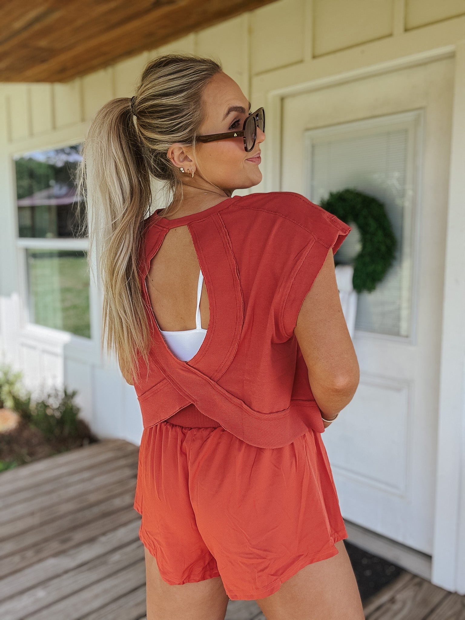 The Swift Shorts in Brick Red