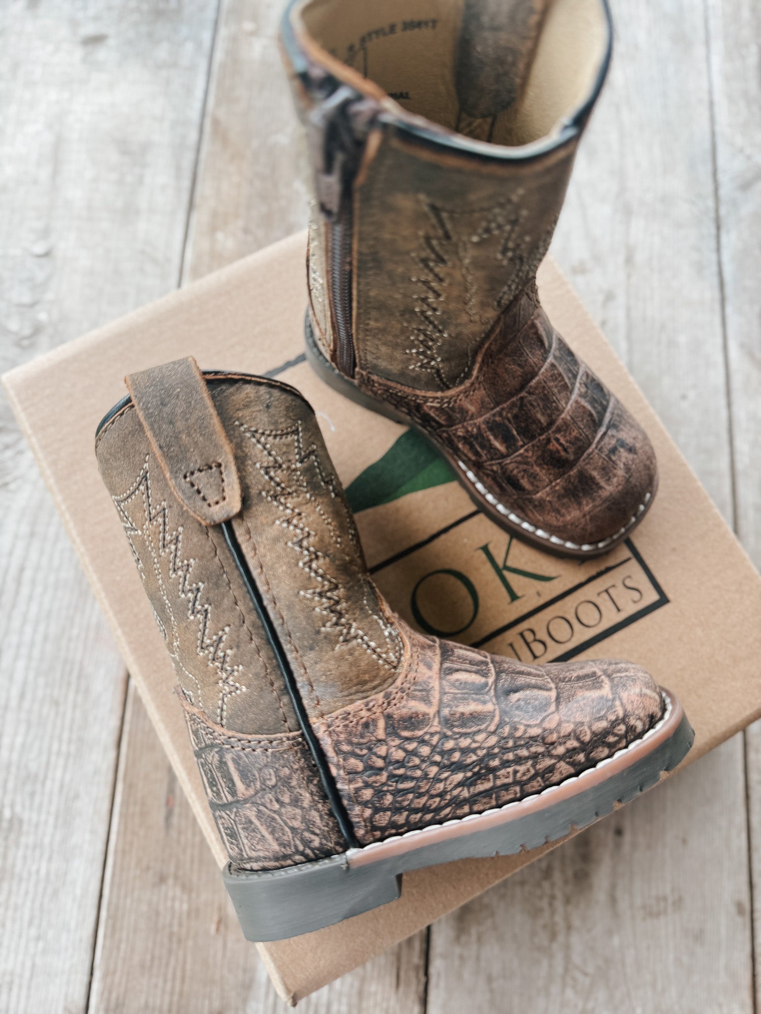 Little Kid's Smoky Mountain Brown Gator Boot
