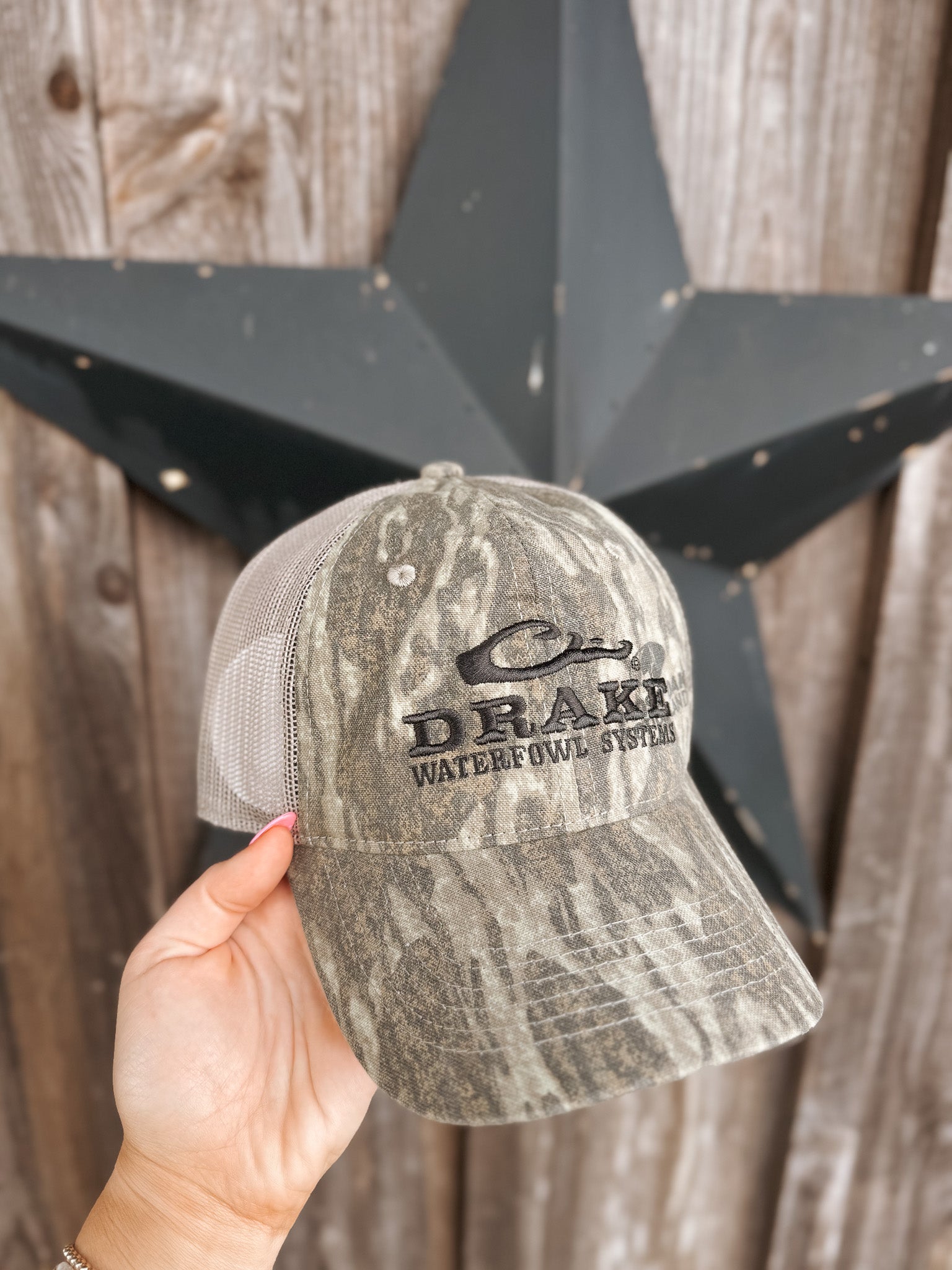 Gorra de camuflaje con malla trasera Drake en Mossy Oak Bottomland