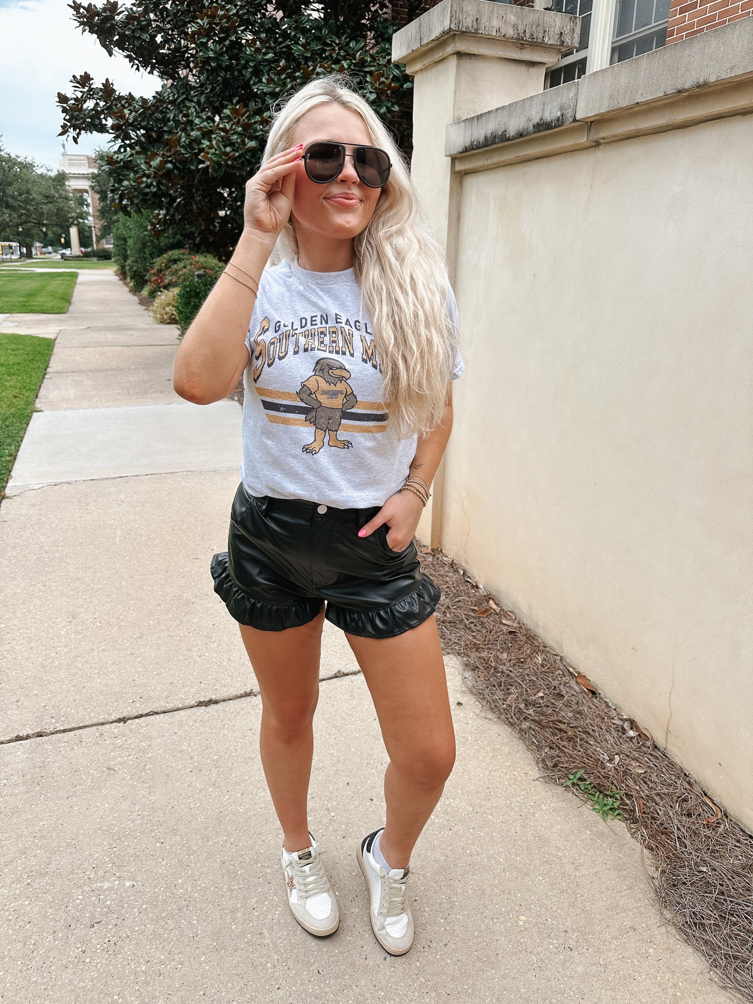 Usm Eagles Retro Tee