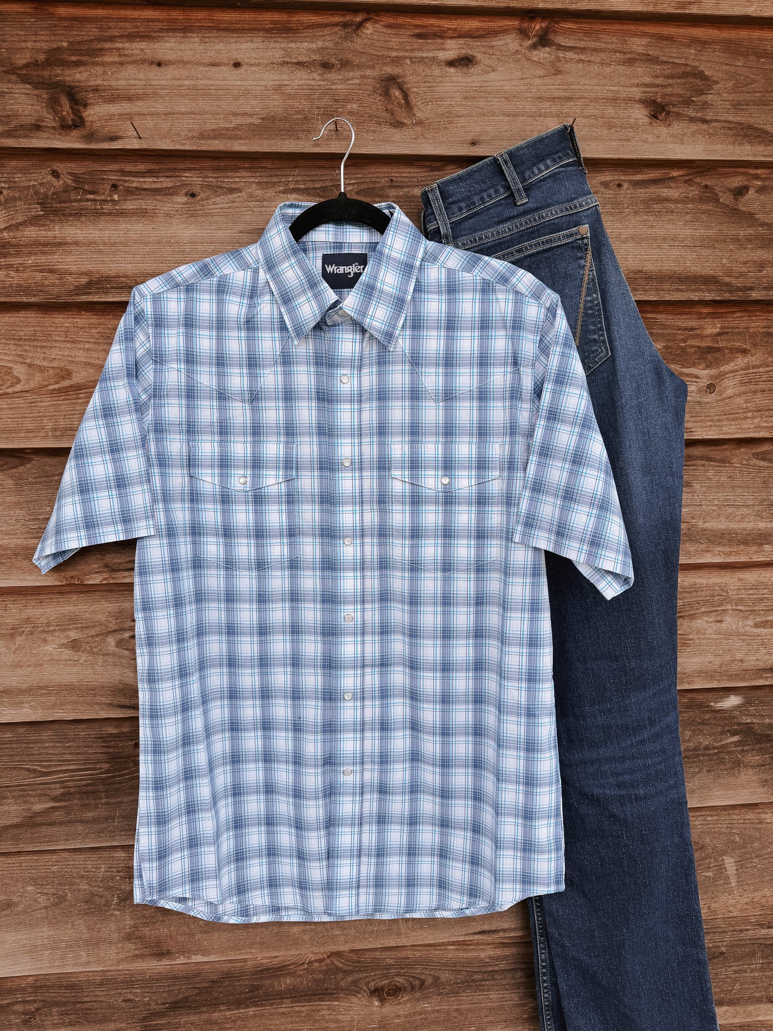 Wrangler Men's Pearl Snap Button Up Short Sleeve