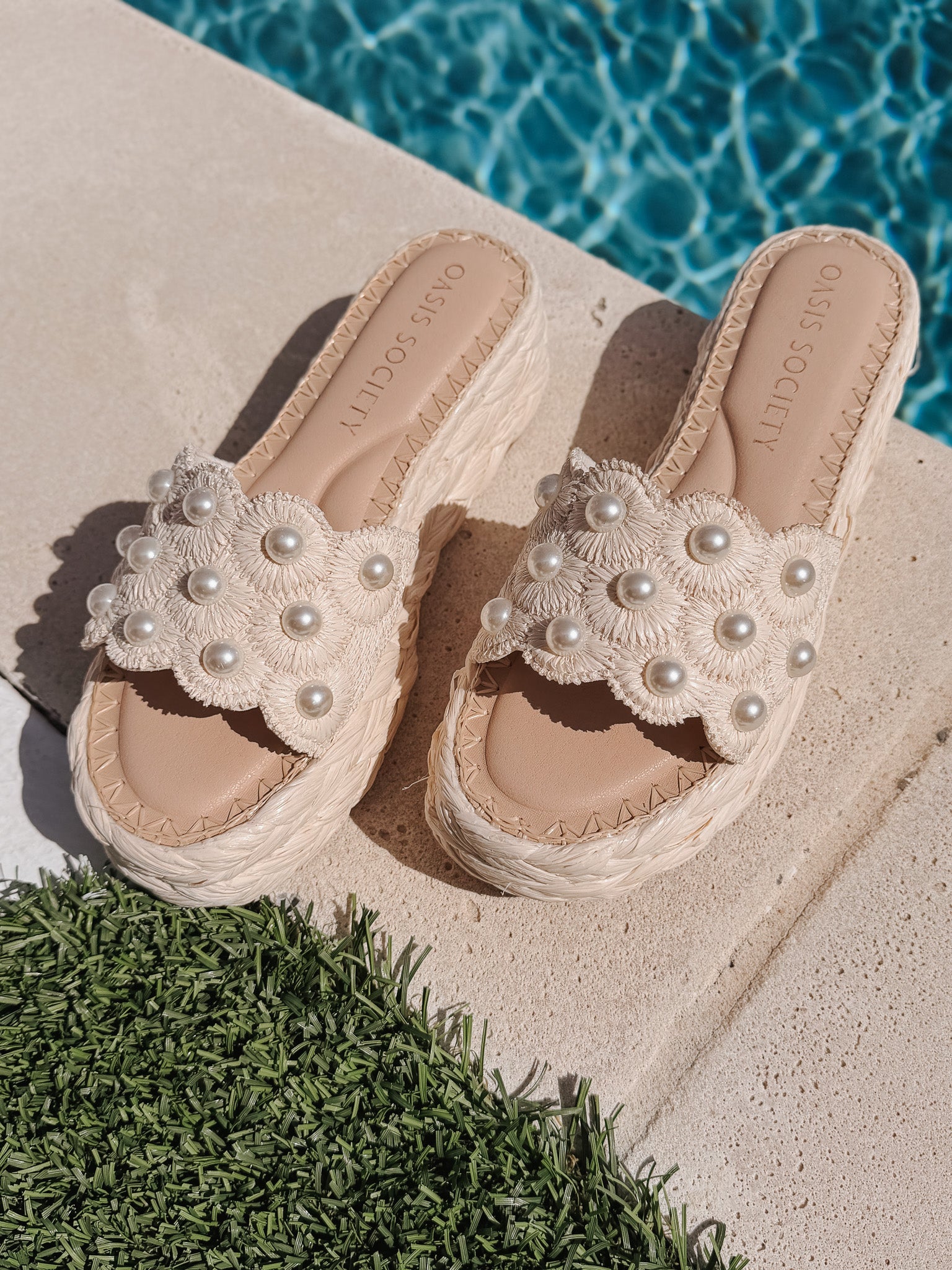 The Candice | Ivory Raffia Platform Sandal