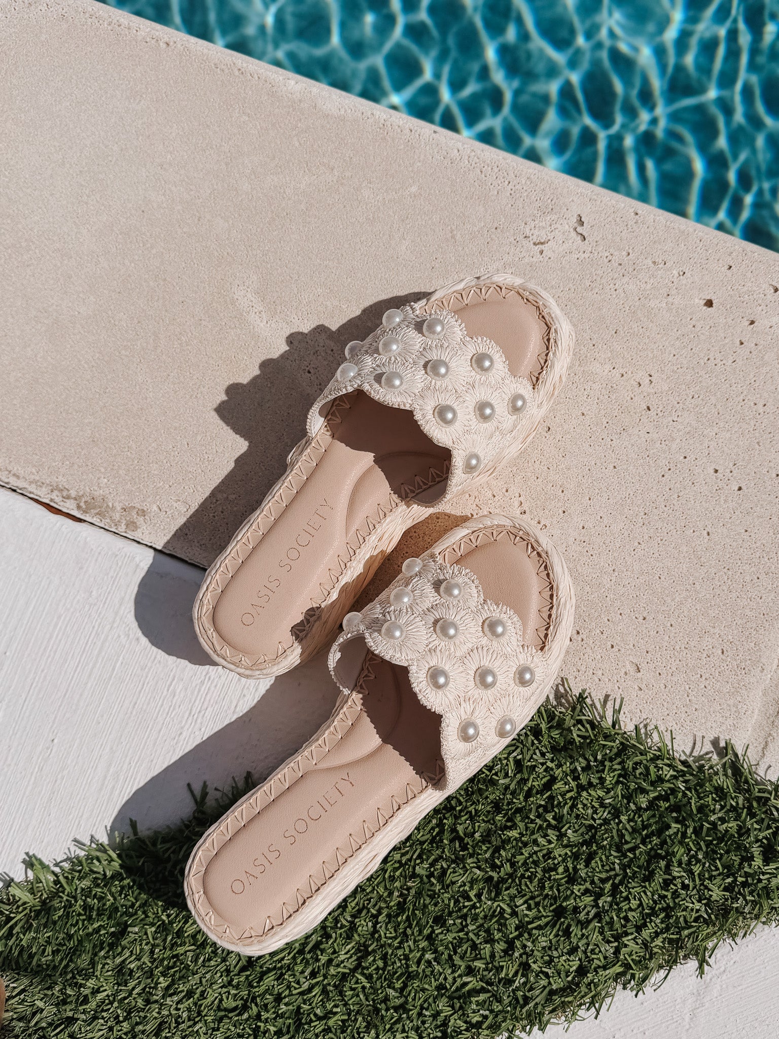 The Candice | Ivory Raffia Platform Sandal