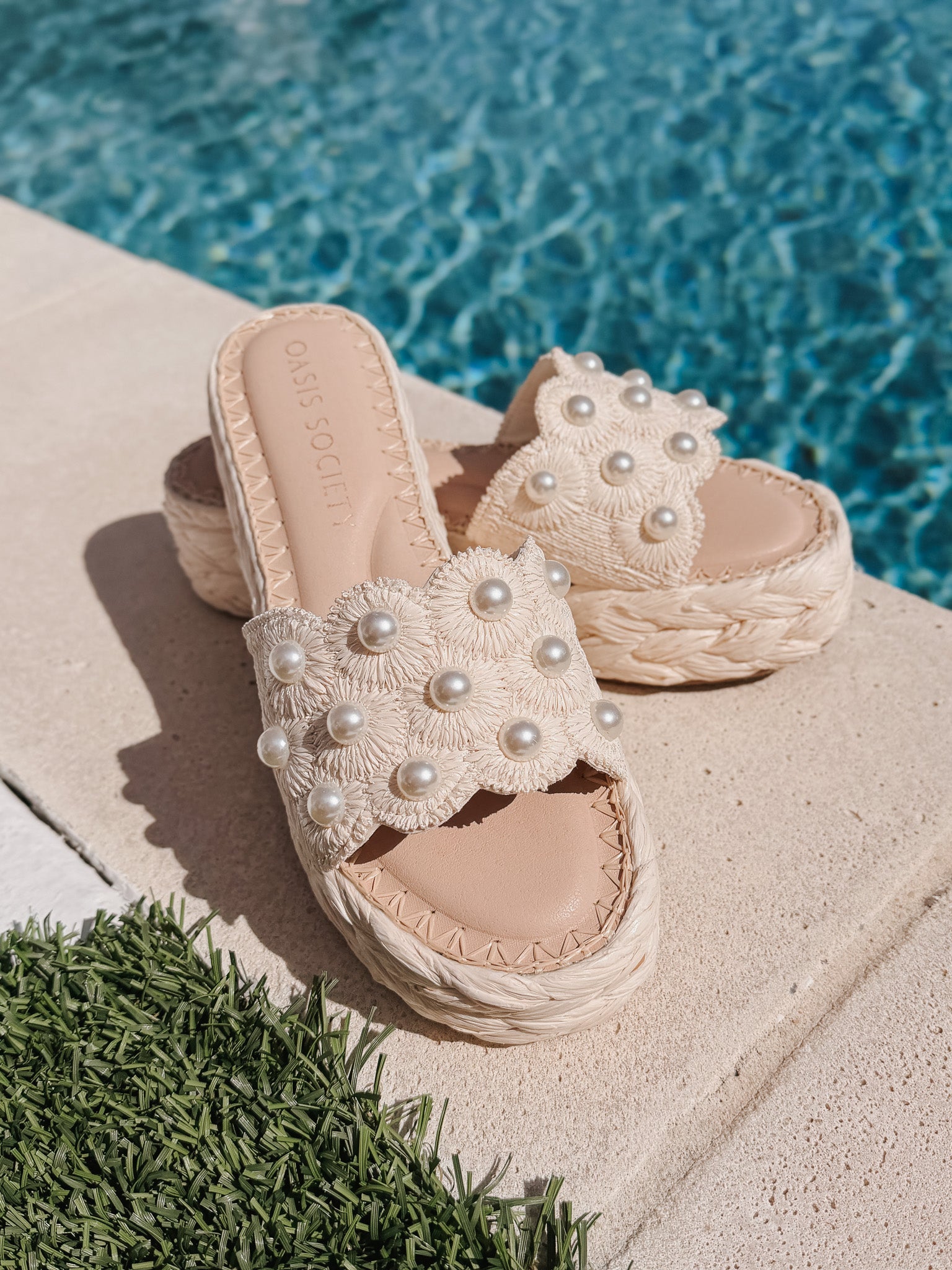 The Candice | Ivory Raffia Platform Sandal