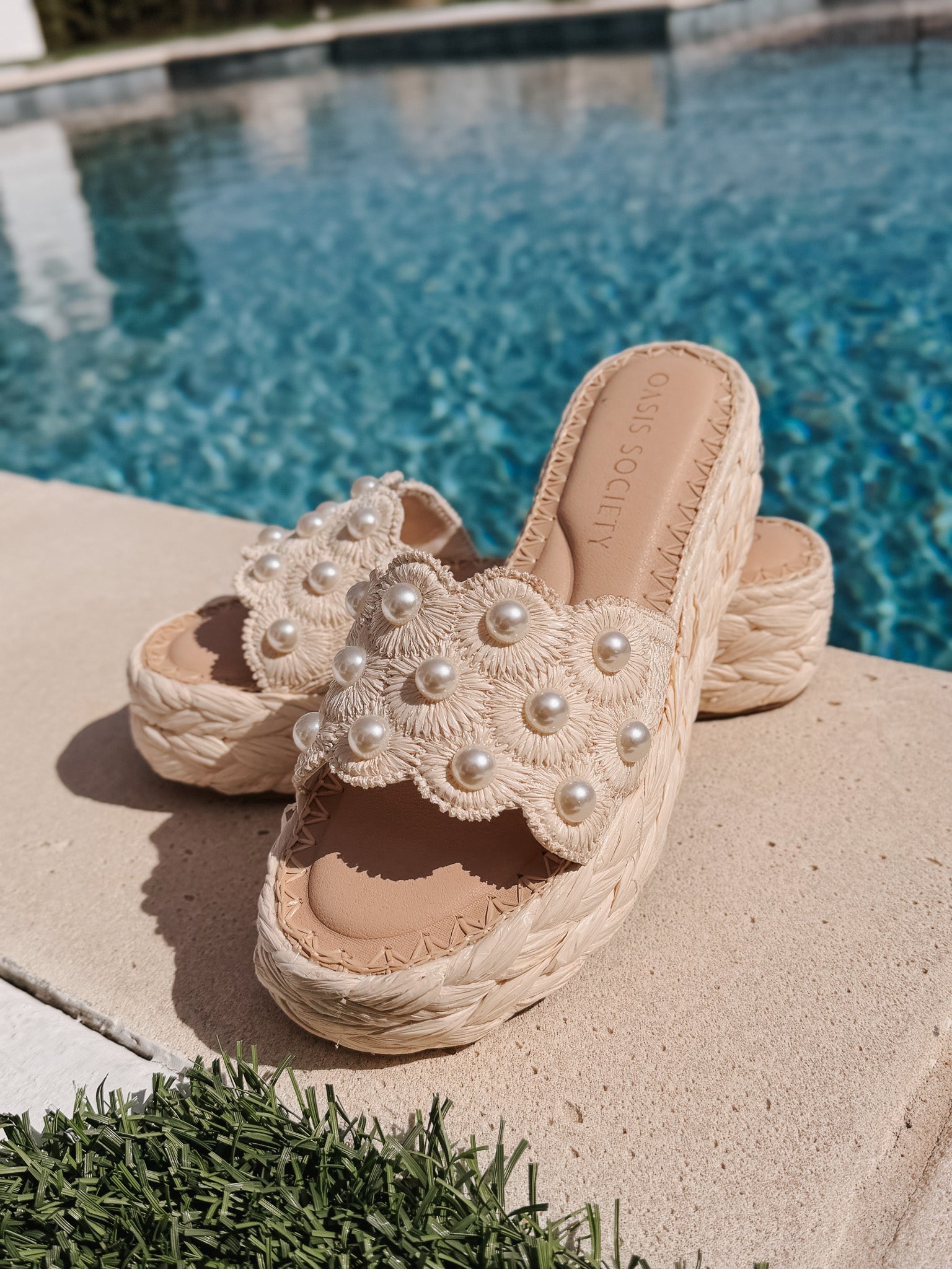 The Candice | Ivory Raffia Platform Sandal