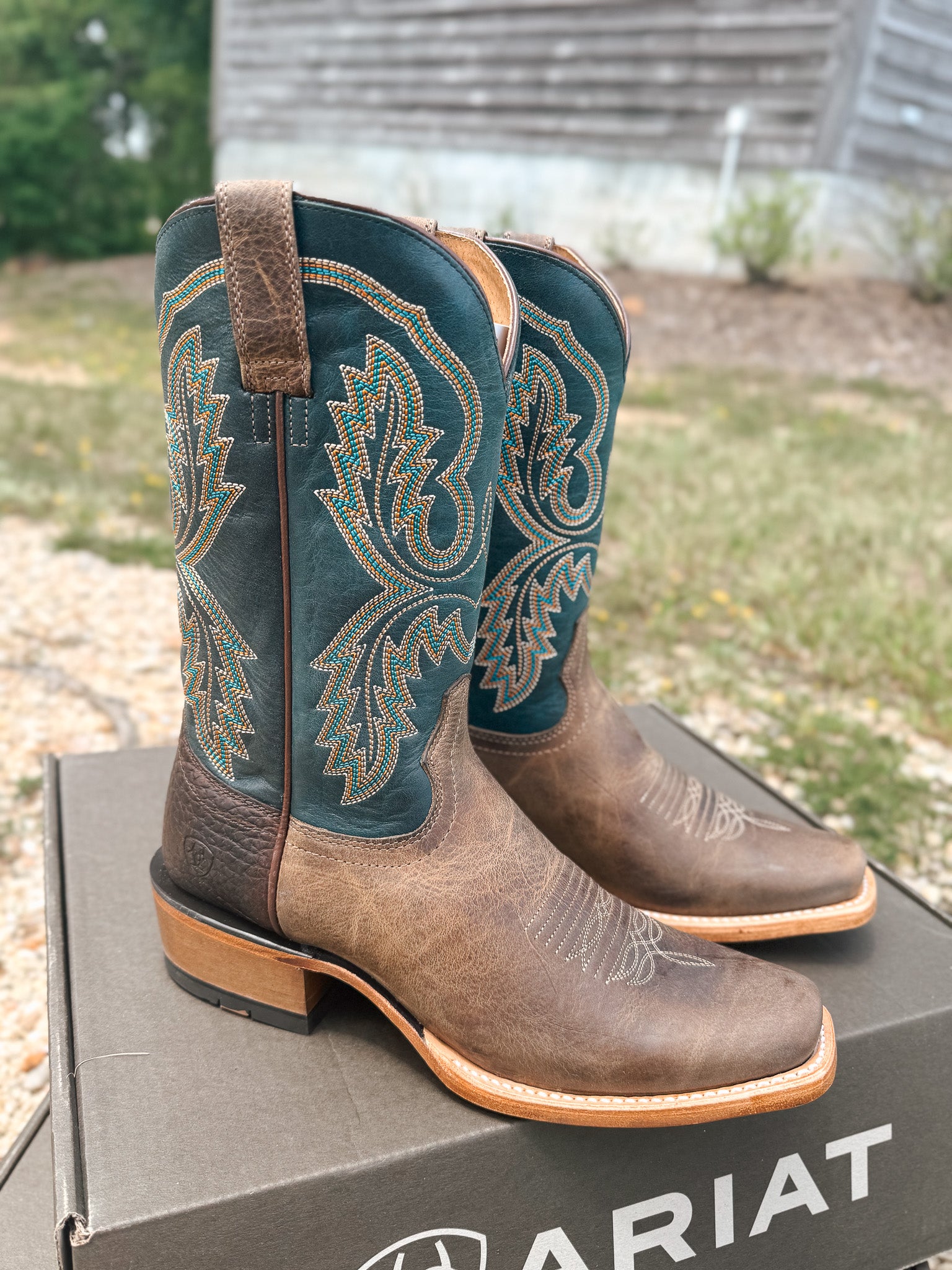 Men's Ariat Futurity Cashout Wicker Western Boots