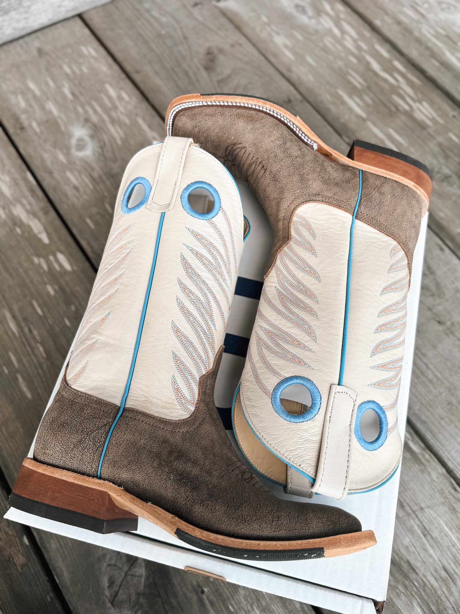 ムームーマントルピース Men's Anderson Bean BC Exclusive Eastwood Camel Goat Boots – Boot