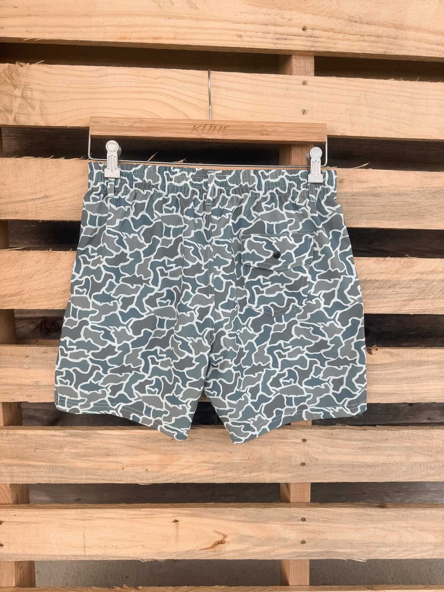 Men's Local Boy Volley Short In Fish Camo