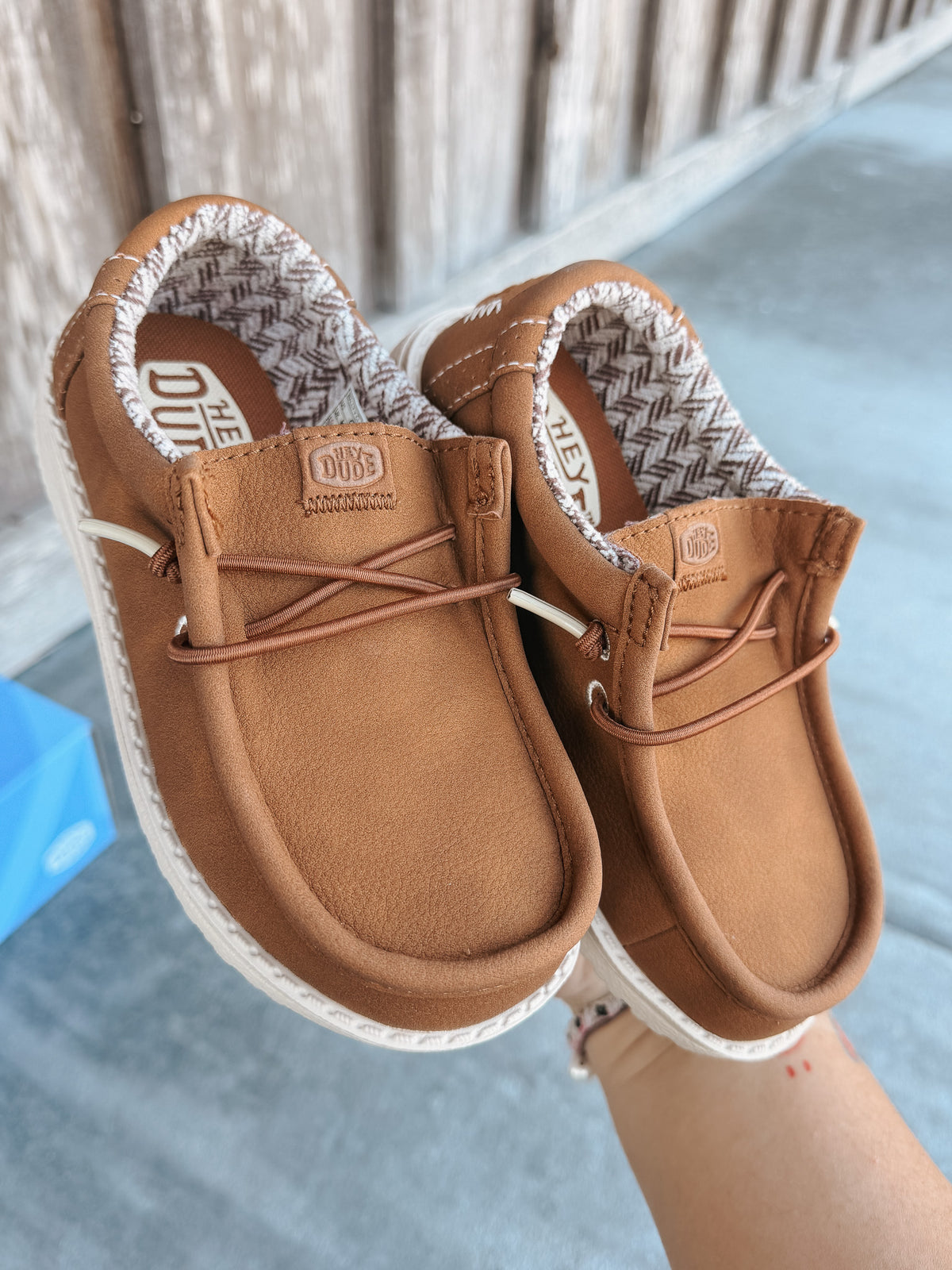 Hey Dude Wally Youth in Classic Tan