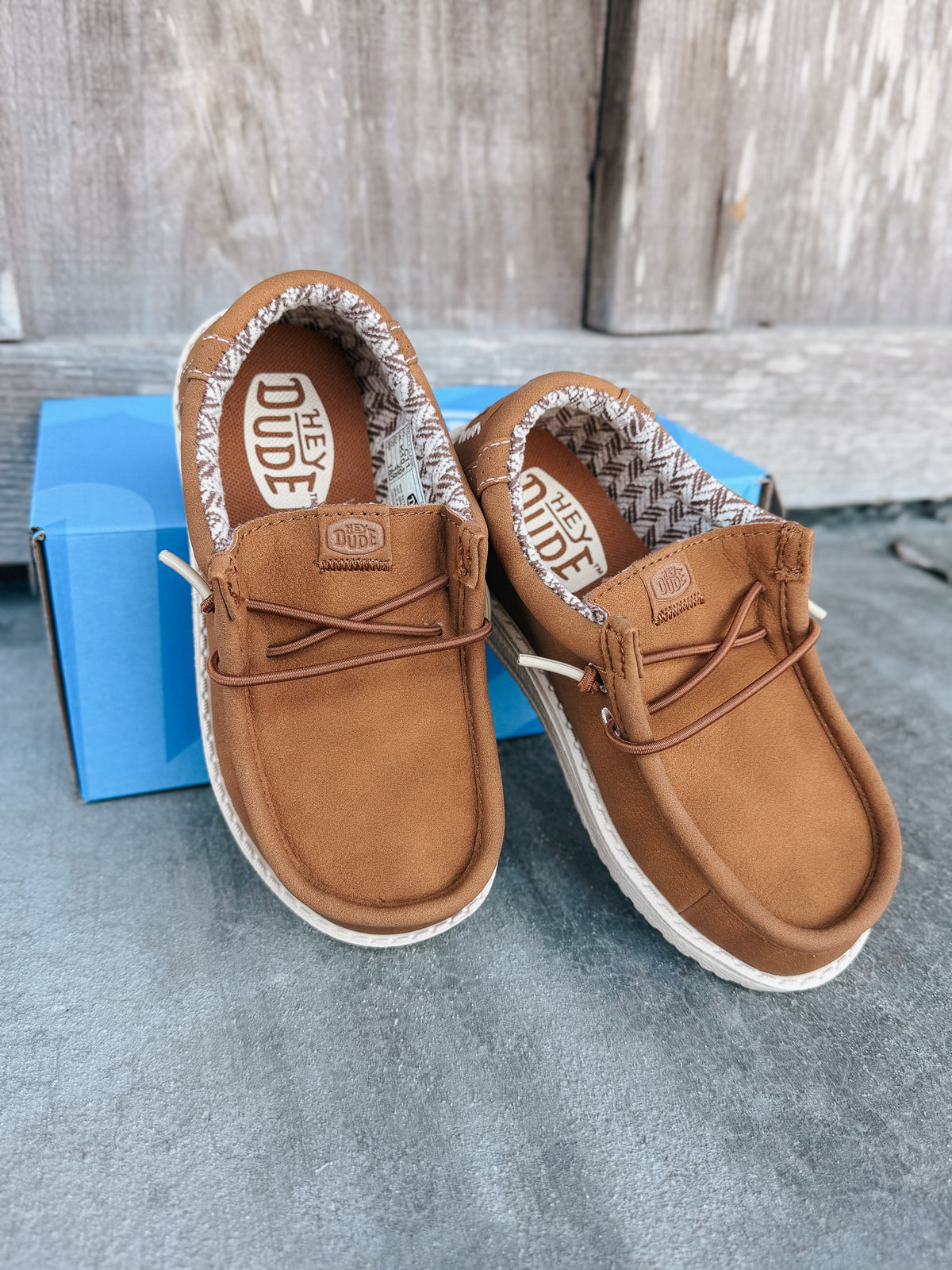 Hey Dude Wally Youth in Classic Tan