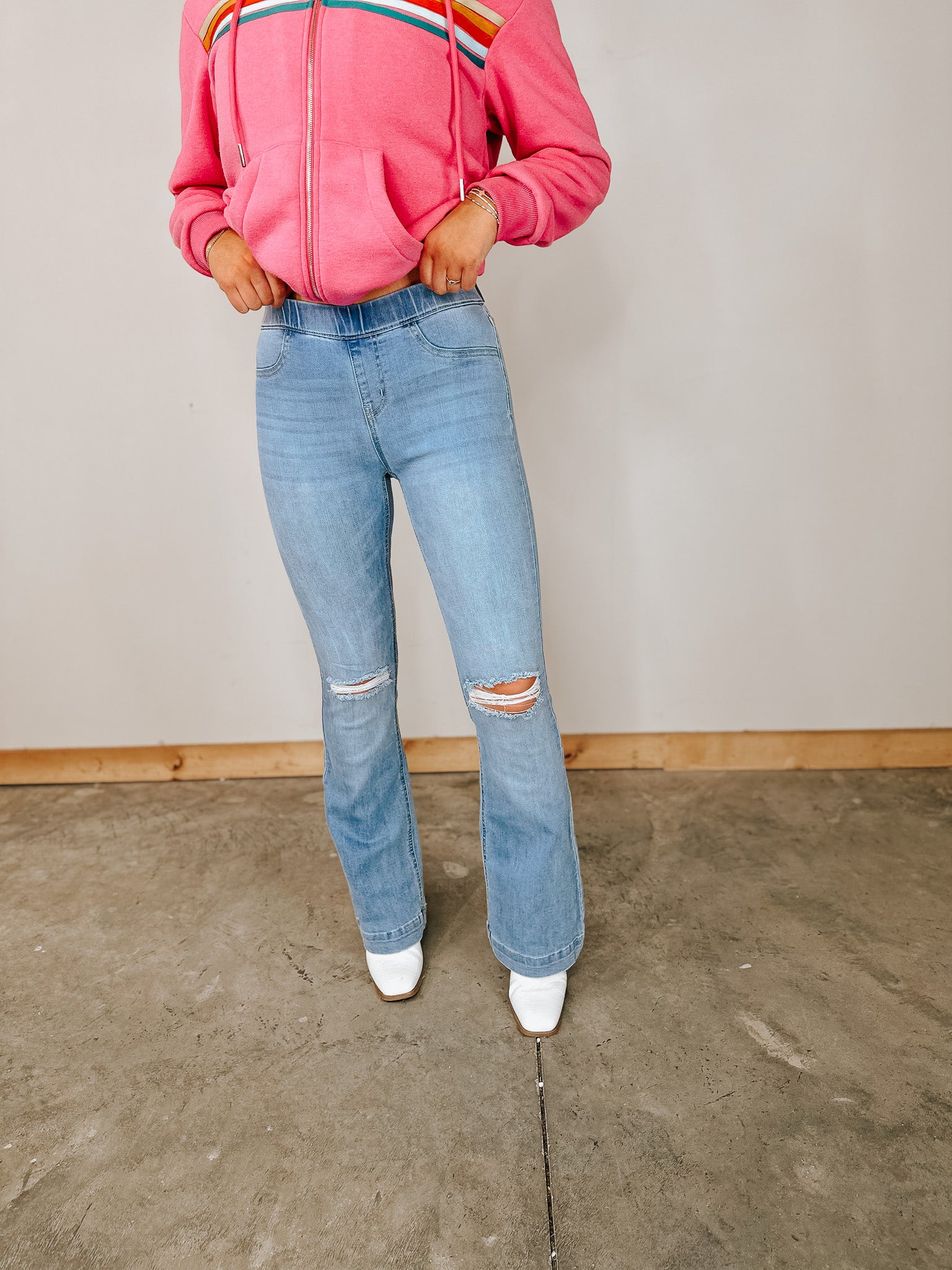 The Waverly Light Wash Pull On Flares