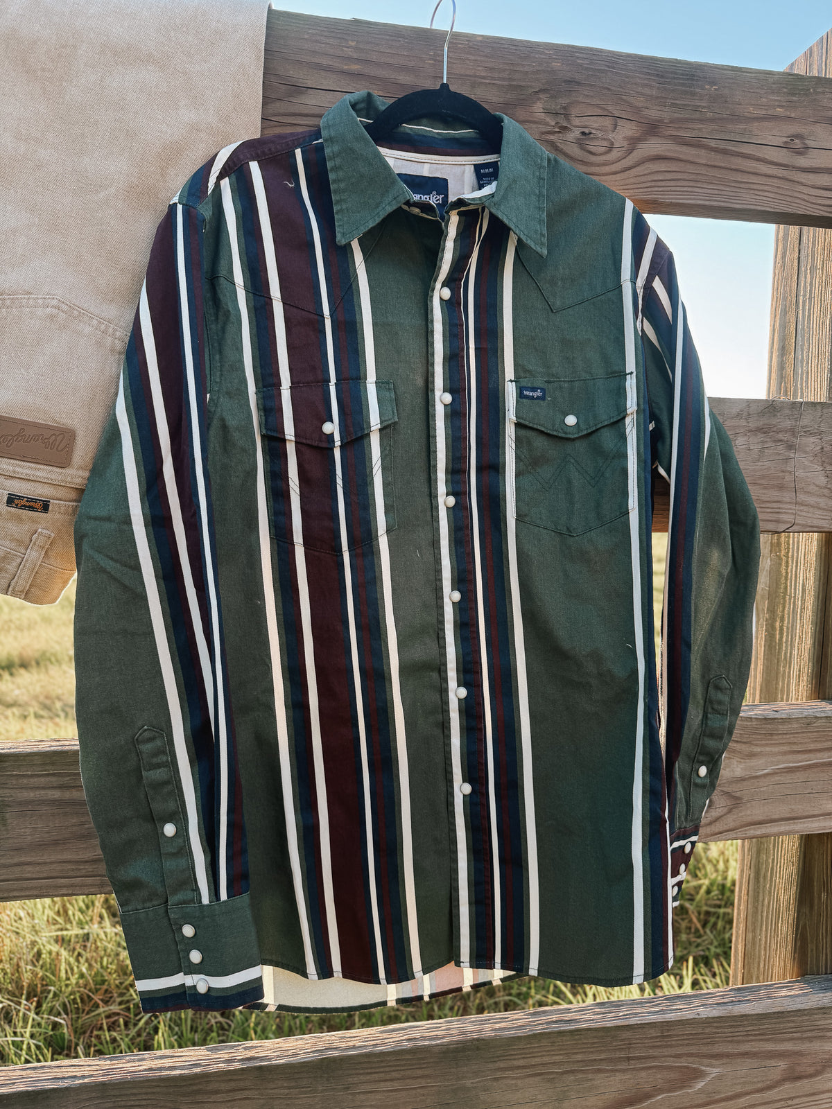 Wrangler | Vintage Inspired Brushpopper Pearl Snap in Green