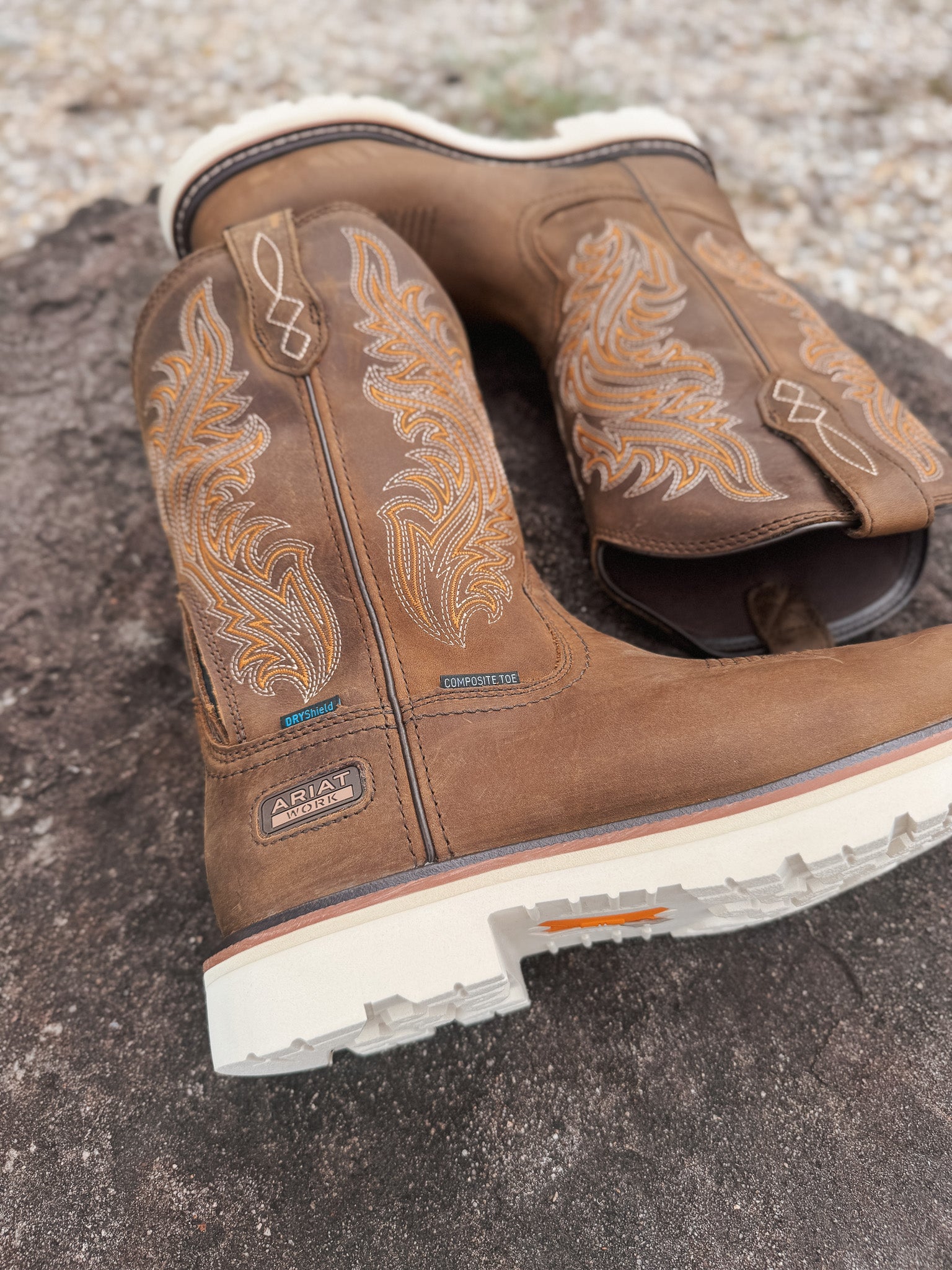 Men's Ariat Activator Argo Waterproof Distressed Brown Round Composite Toe Work Boots