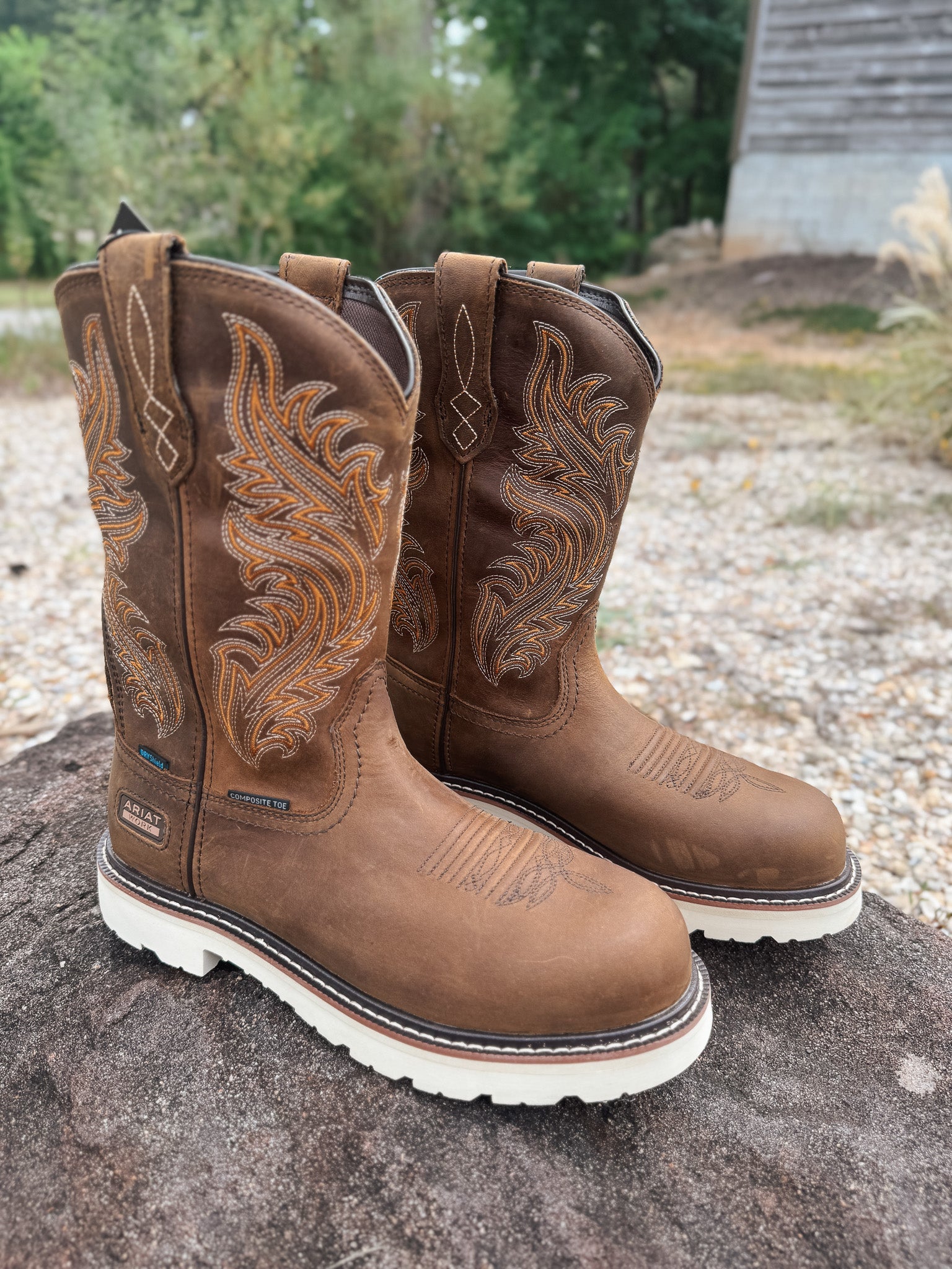 Men's Ariat Activator Argo Waterproof Distressed Brown Round Composite Toe Work Boots