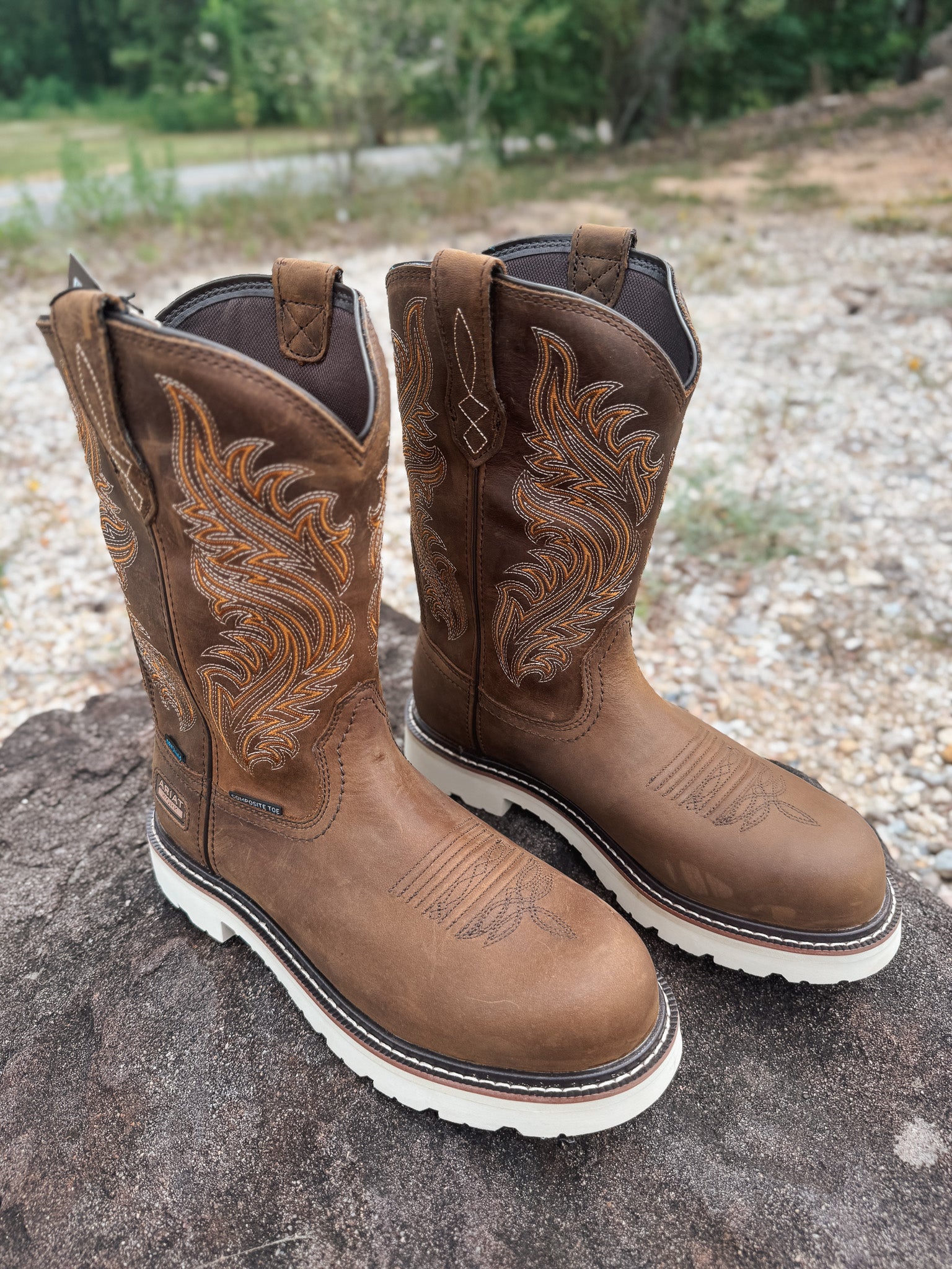 Men's Ariat Activator Argo Waterproof Distressed Brown Round Composite Toe Work Boots