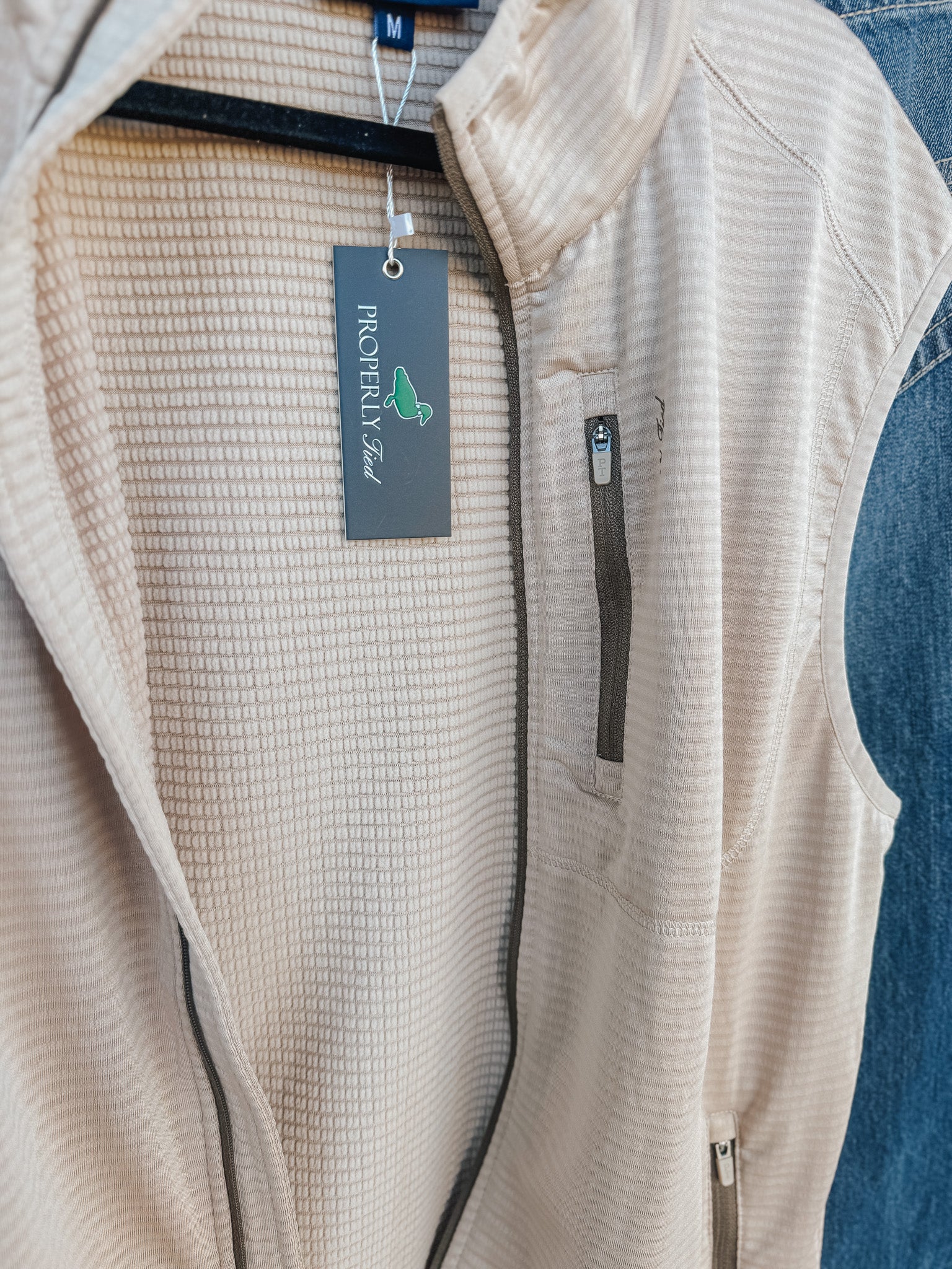 Men's Properly Tied Fairhope Vest In Khaki