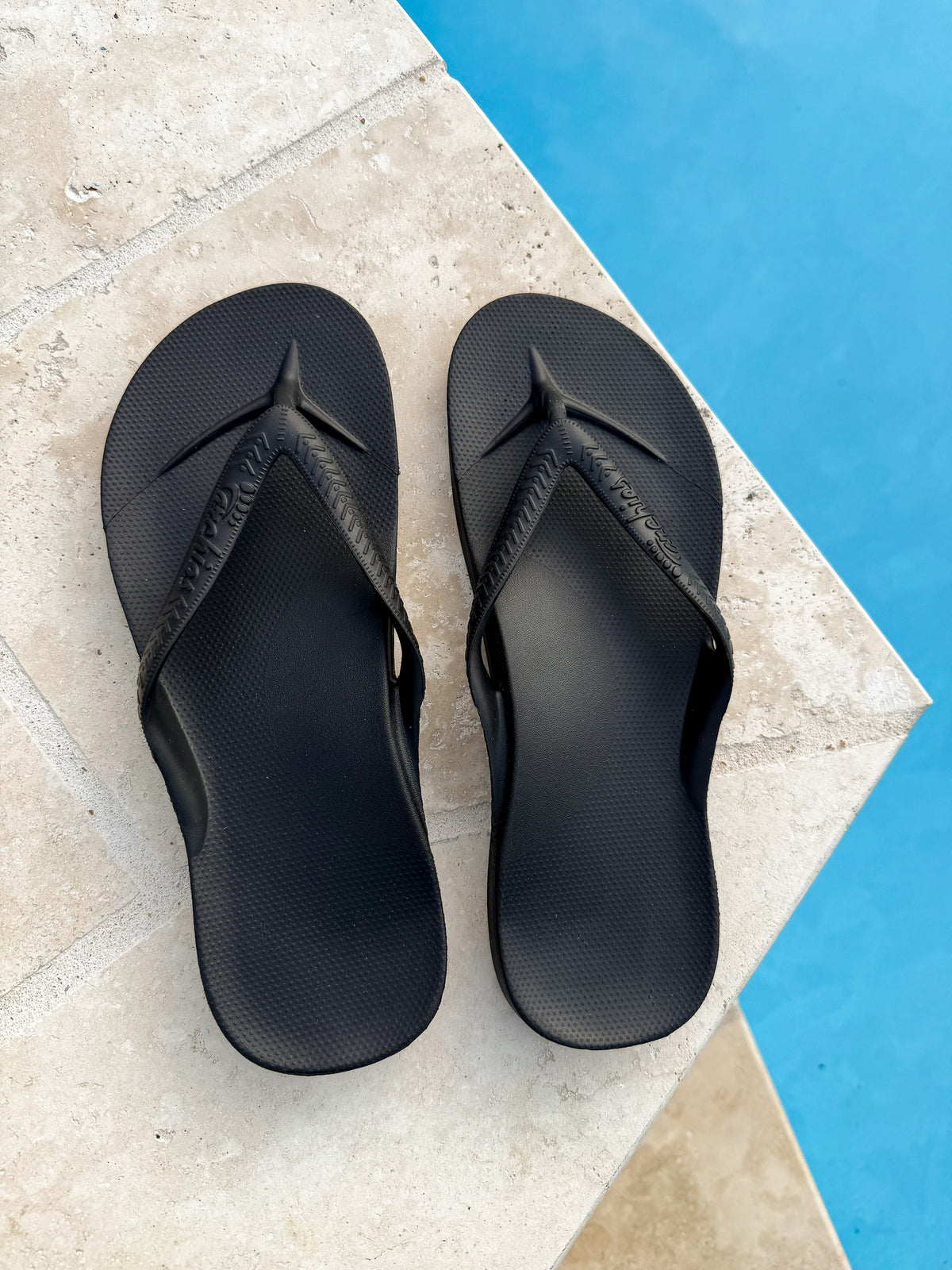 Archies Unisex Arch Support Flip Flops - Black