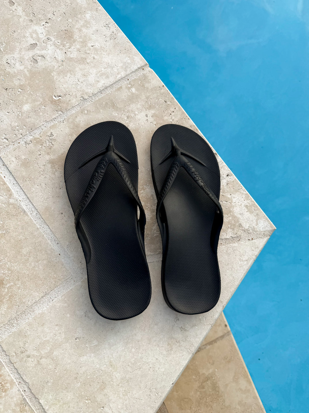 Archies Unisex Arch Support Flip Flops - Black