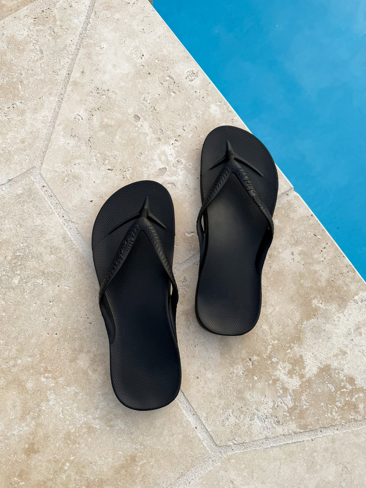 Archies Unisex Arch Support Flip Flops - Black