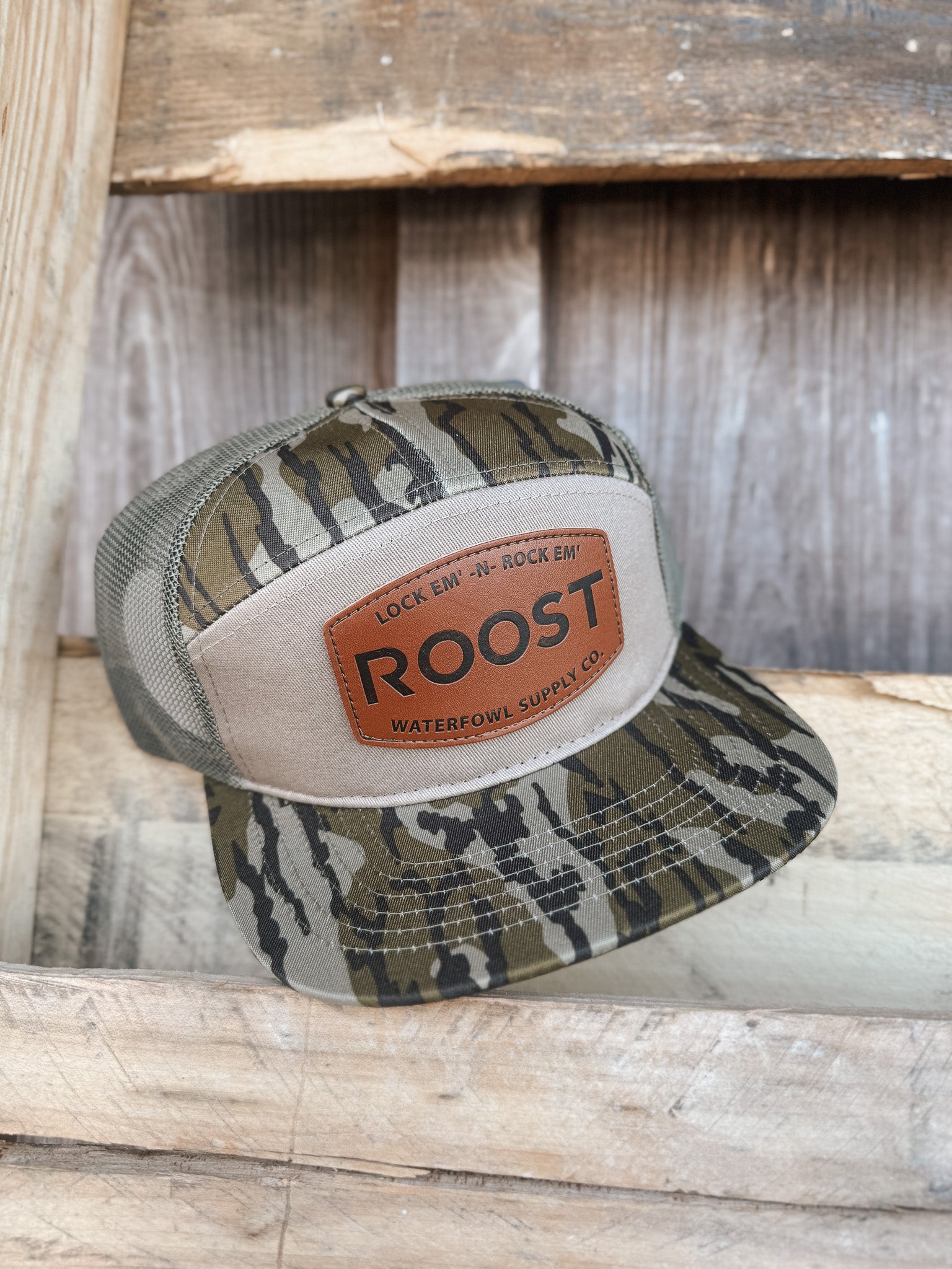 Roost 7 Panel Bottomland Cap