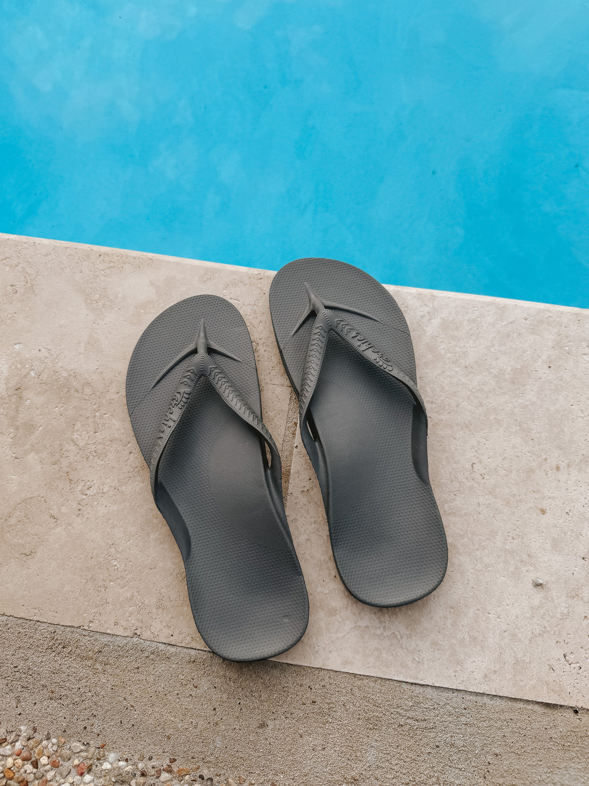 Archies Unisex Arch Support Flip Flops - Charcoal