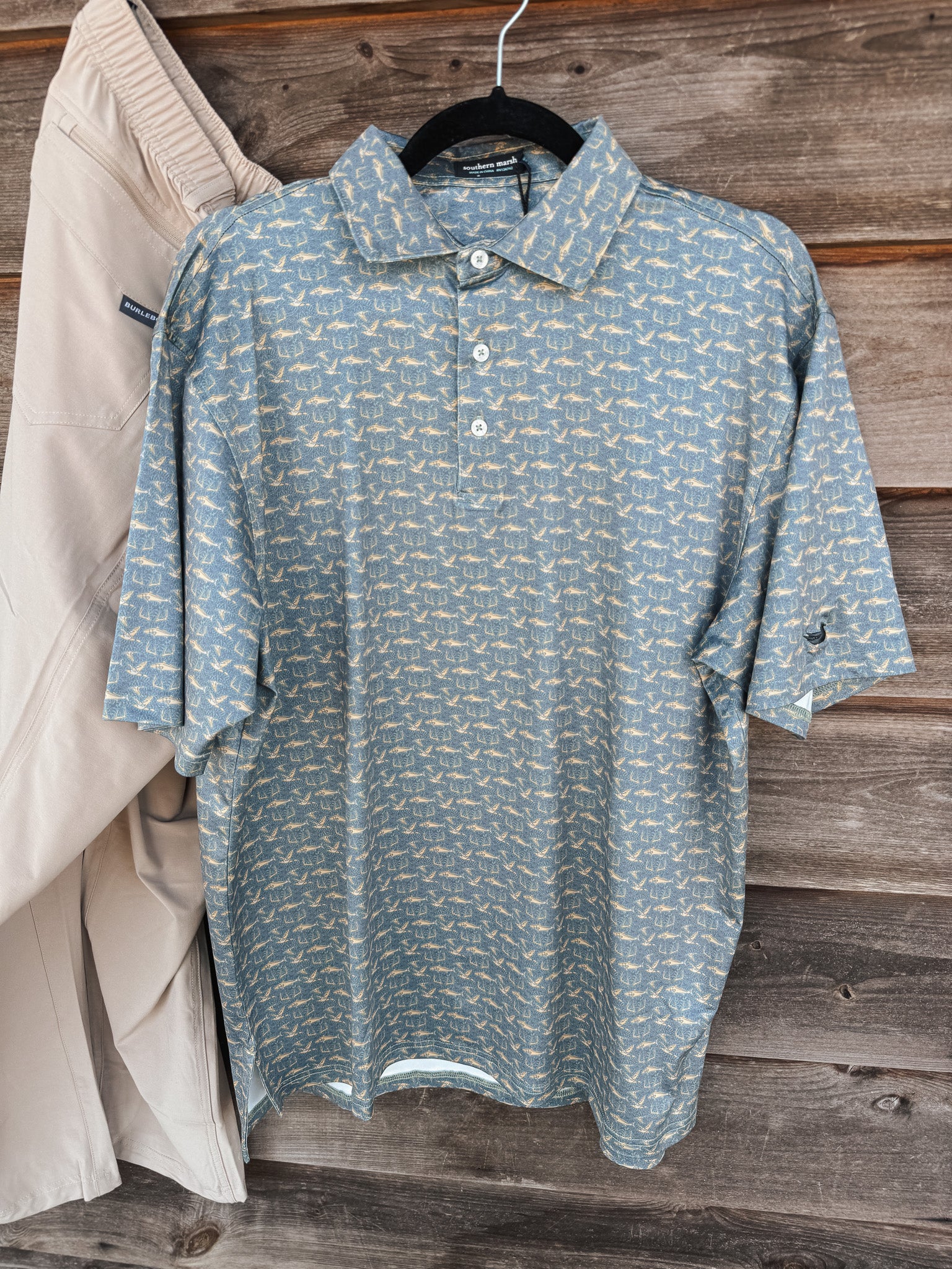 Men's Southern Marsh Sportsmans Paradise Flyline Performance Polo in Slate