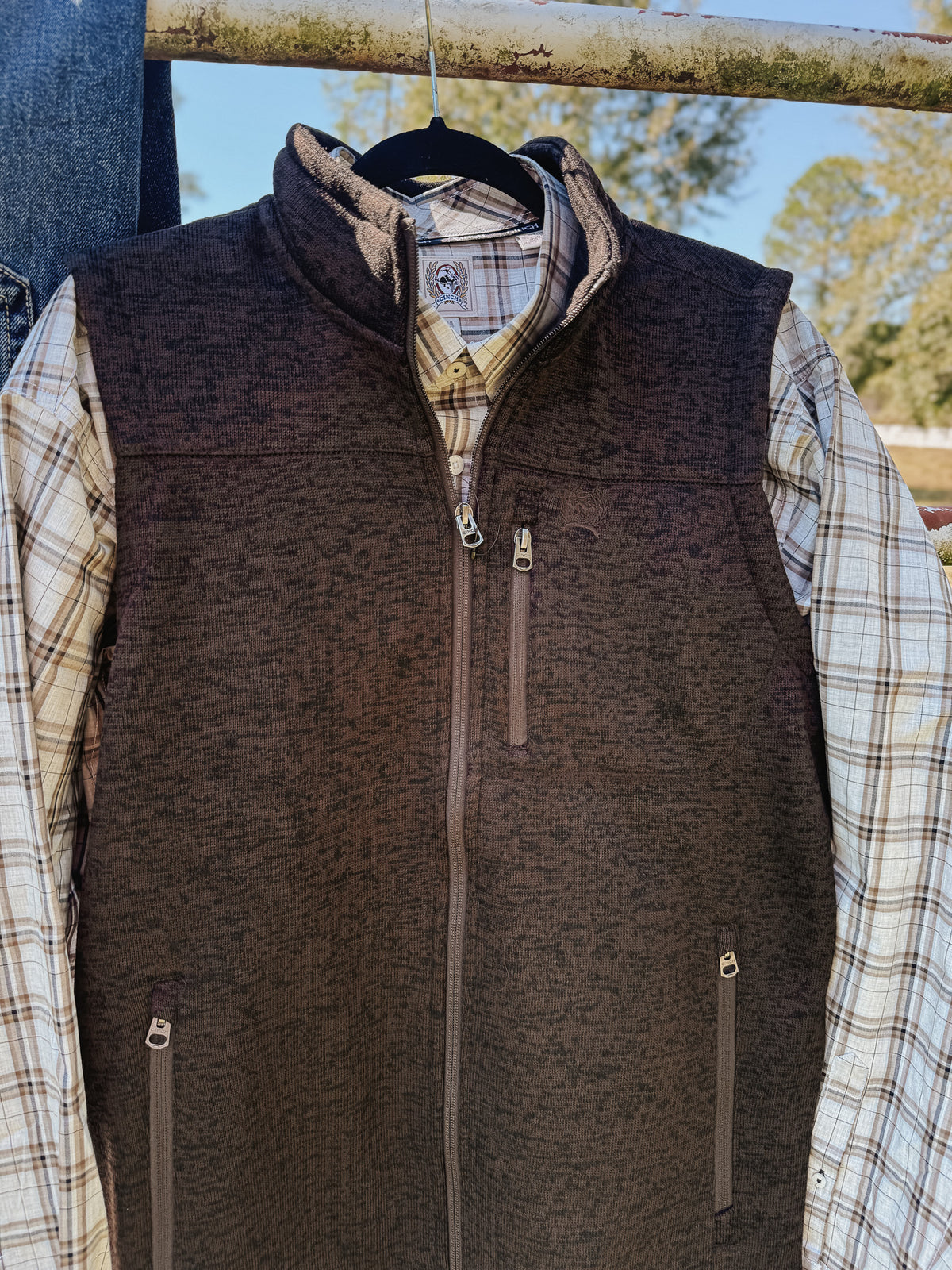 Cinch | Men Sweater Vest in Brown
