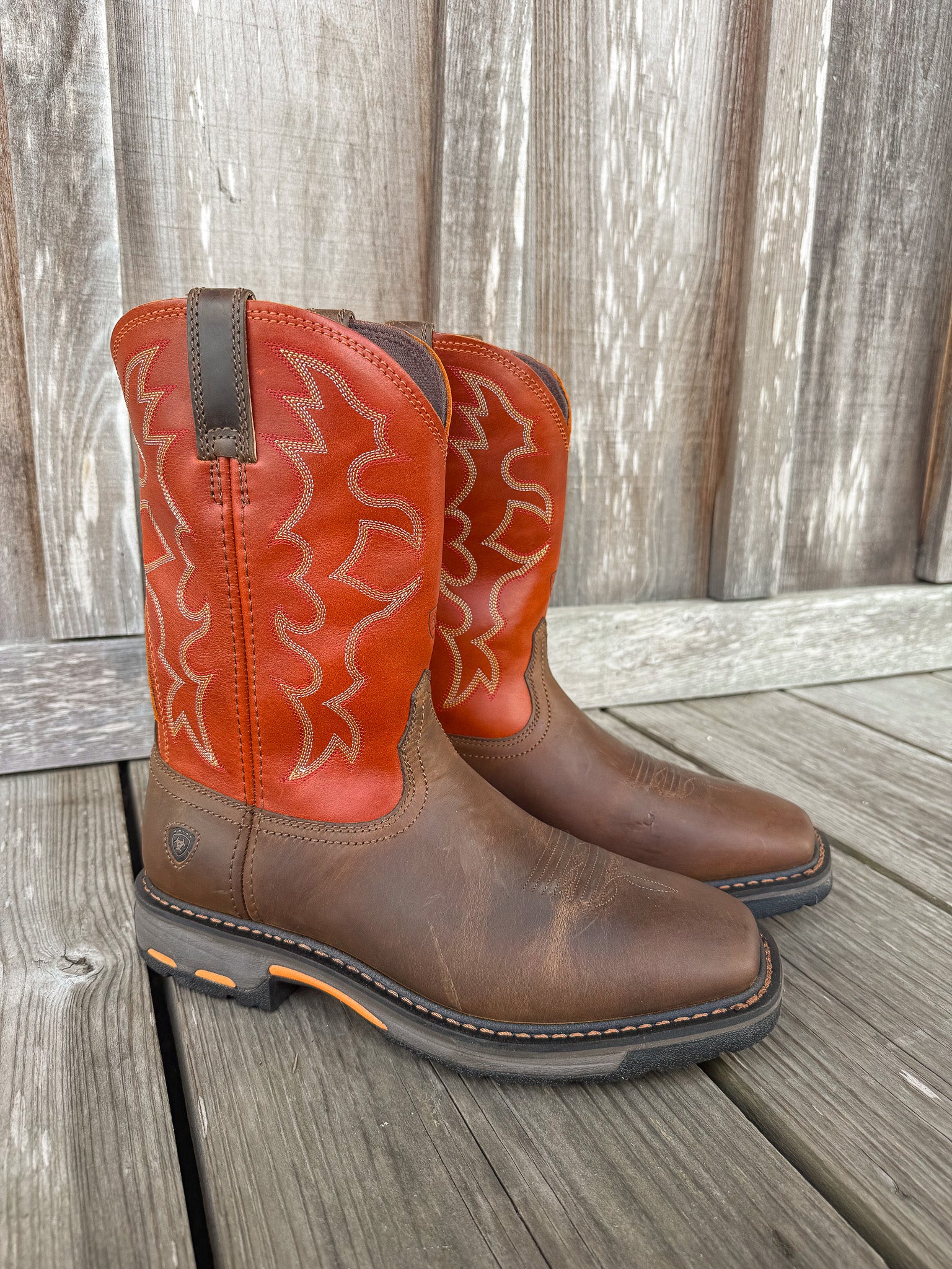 Botas de trabajo con punta cuadrada ancha Ariat Workhog para hombre 