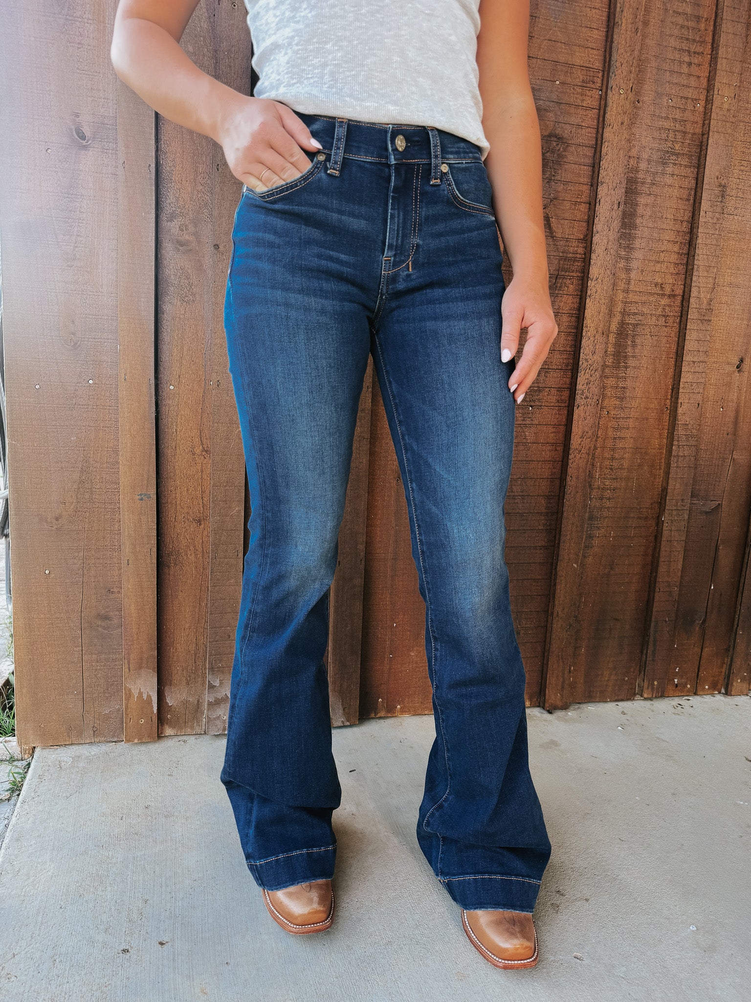 7 For All Mankind XRT DOJO Flare Jeans | Moreno | 34